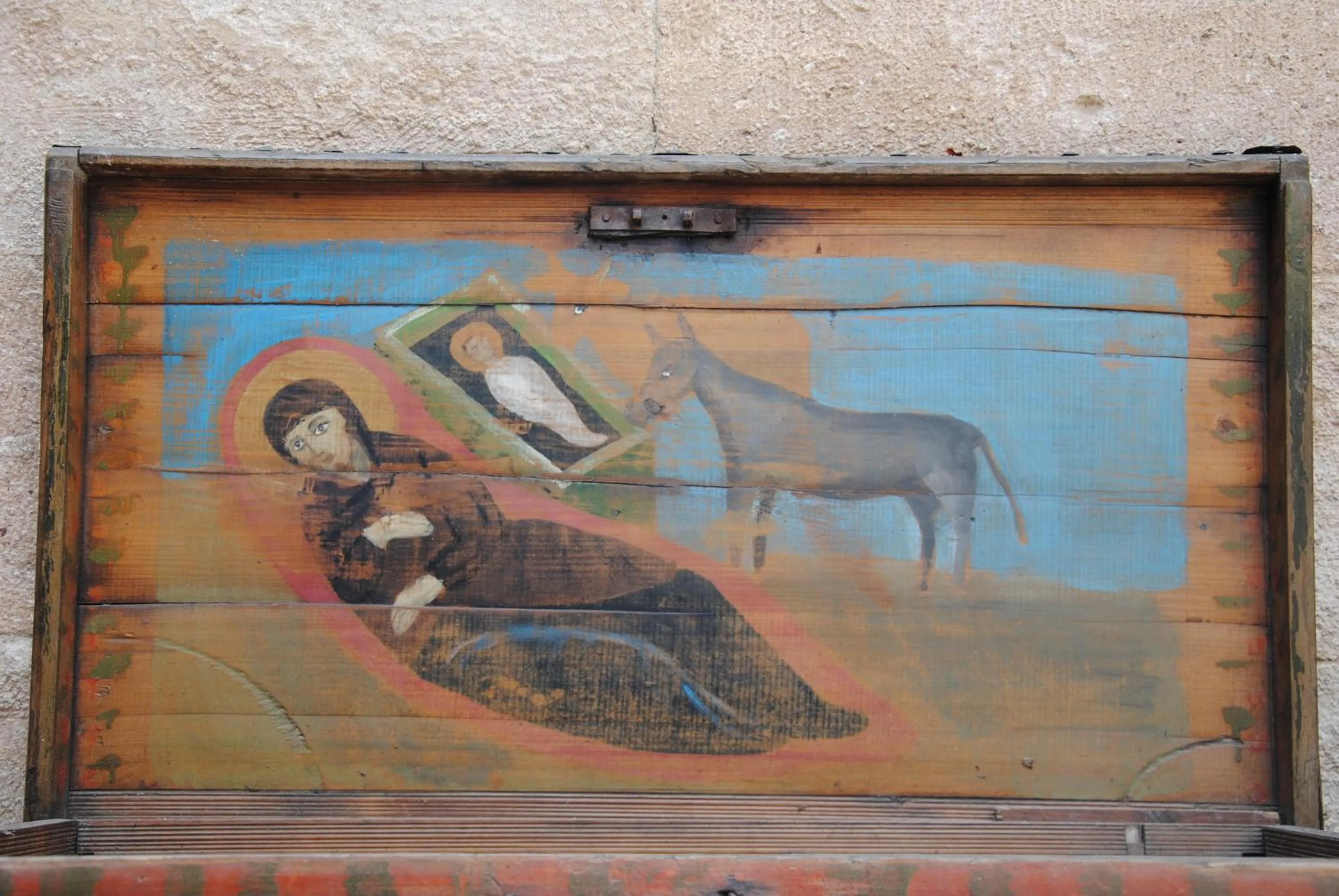 Decorative detail in Kirkit Hotel