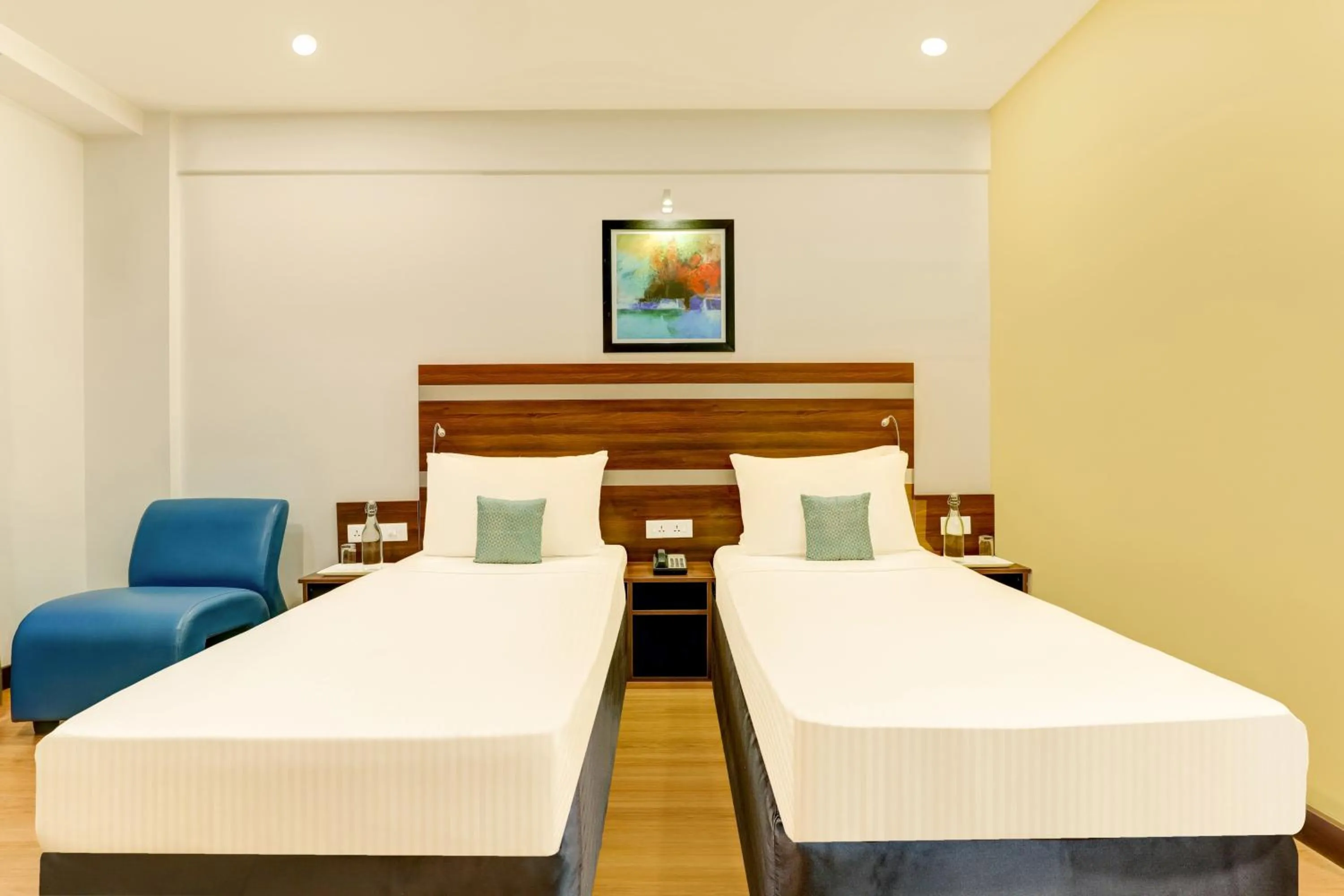 Bed in Lemon Tree Hotel, Port Blair Near to Airport