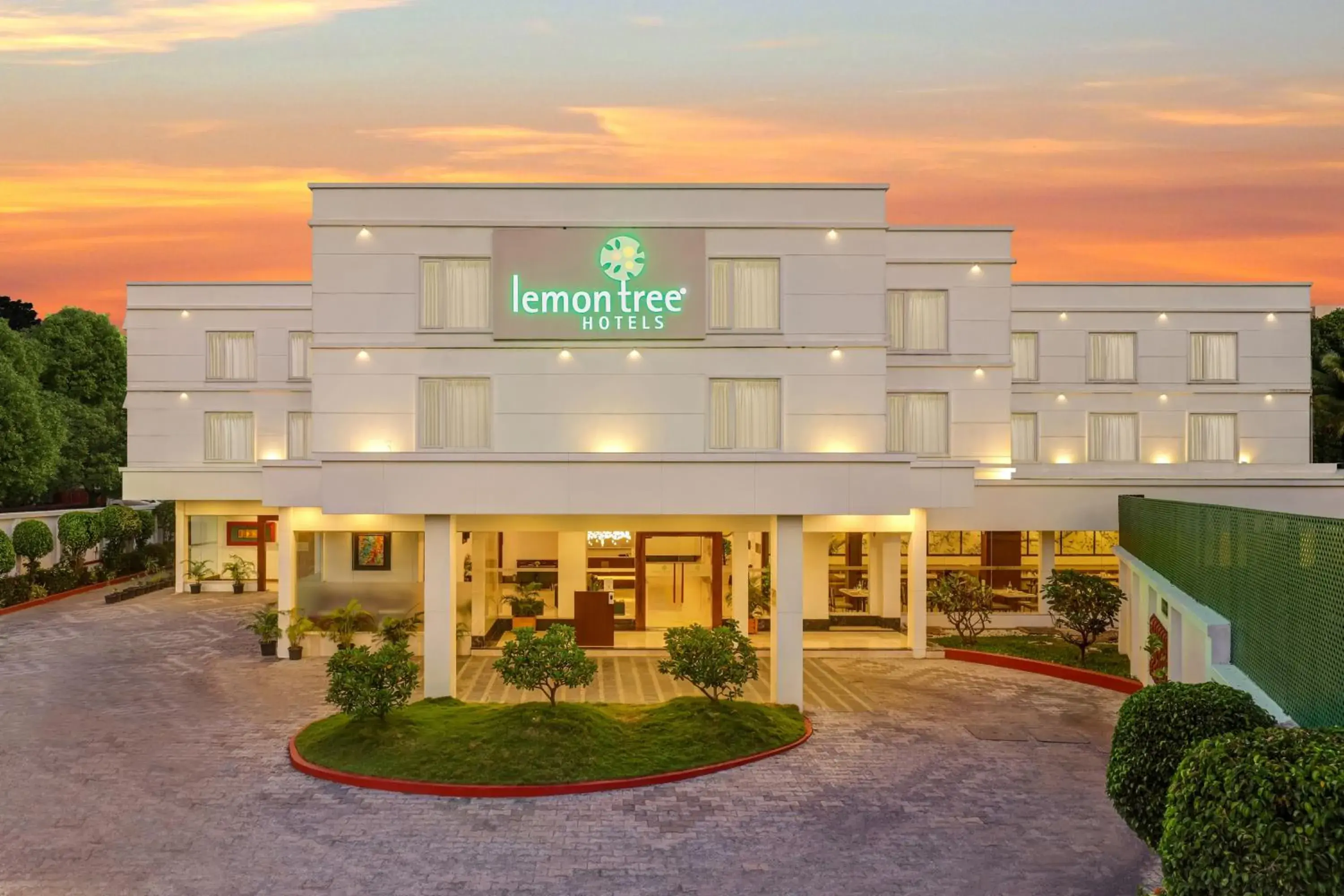 Lemon Tree Hotel, Port Blair Near to Airport Lemon Tree Hotel, Port Blair Near to Airport