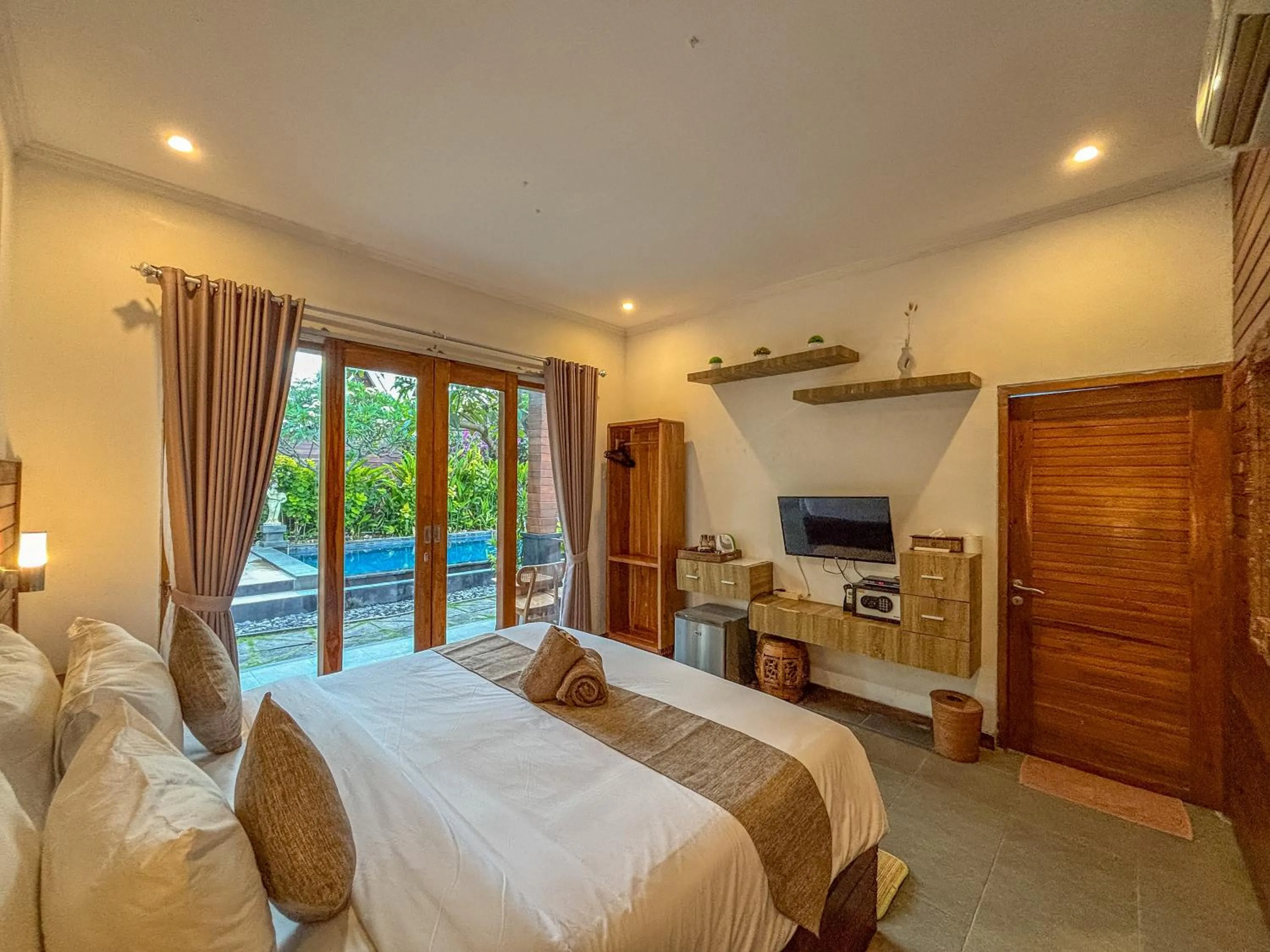 Bedroom, Bed in Singabu Bungalows