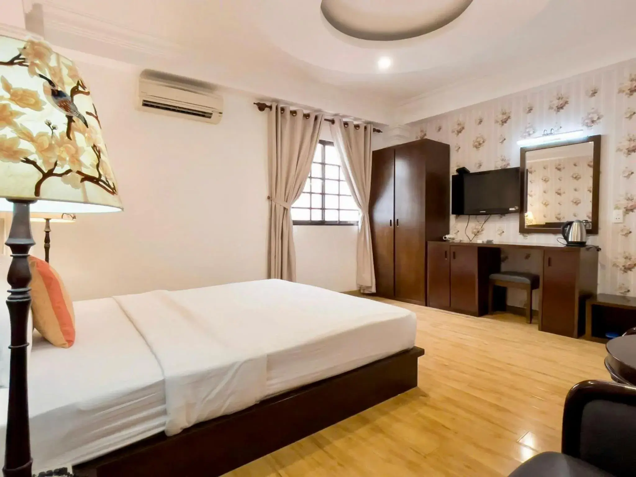 Superior Double Room in Little Brick Saigon Hotel Superior Double Room in Little Brick Saigon Hotel