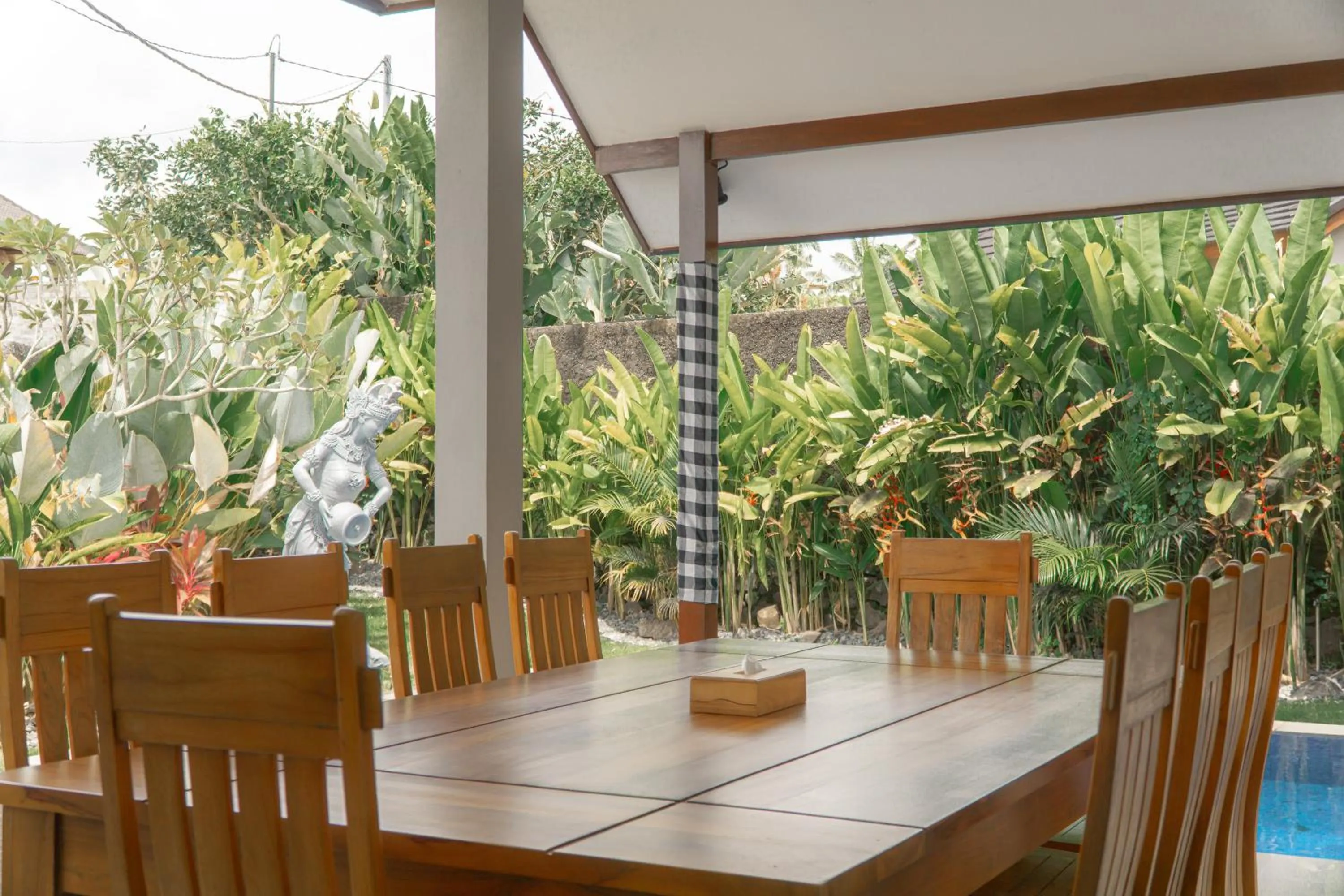 Garden in Umadhatu Resort by Amerta