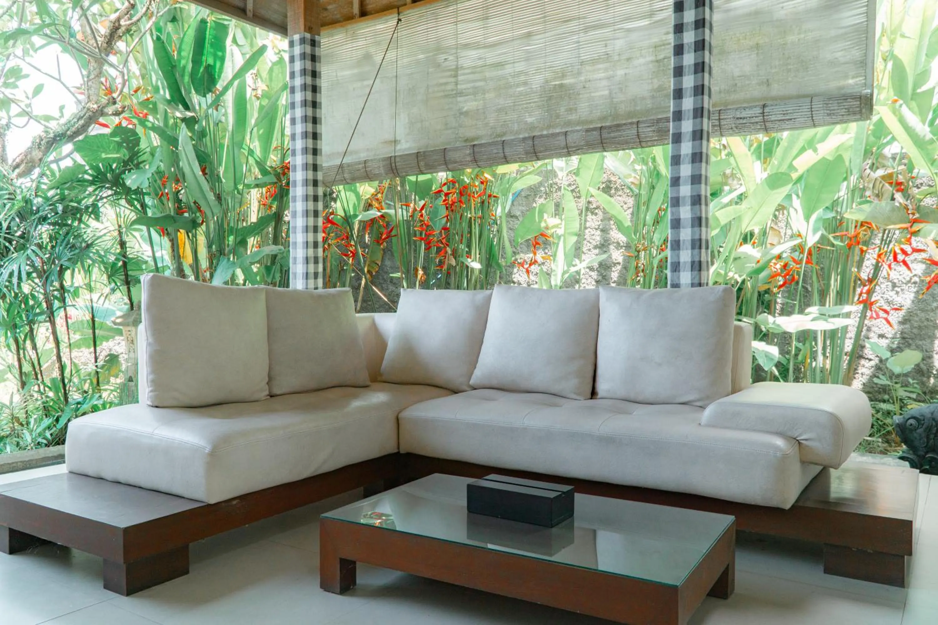 Living room in Umadhatu Resort by Amerta