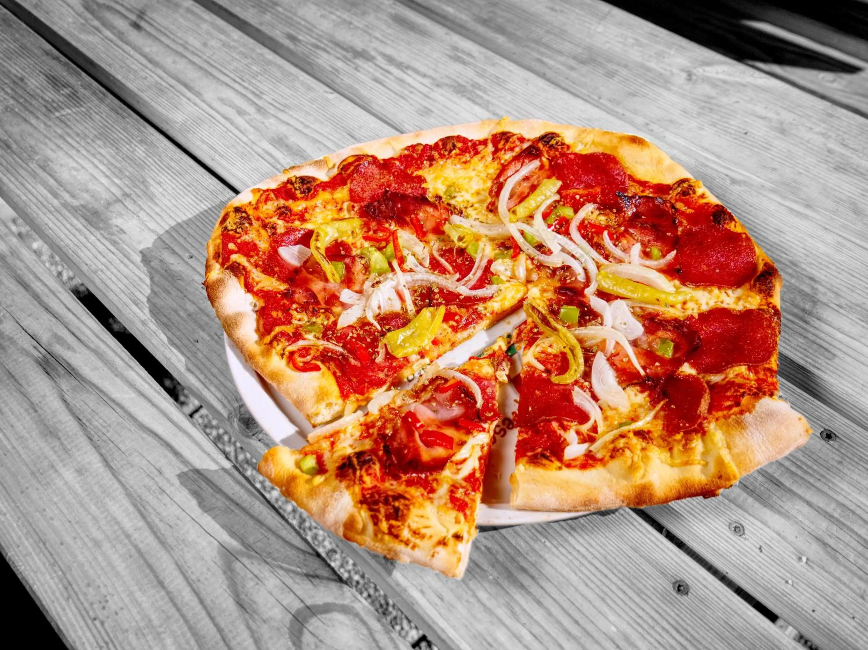 Restaurant/places to eat in Gasthof zum Postwirt