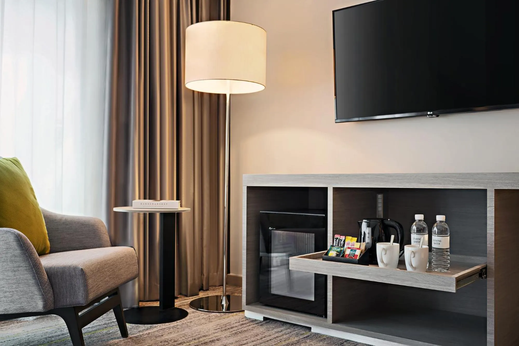 Seating area in Hyatt Place Bangkok Sukhumvit 24