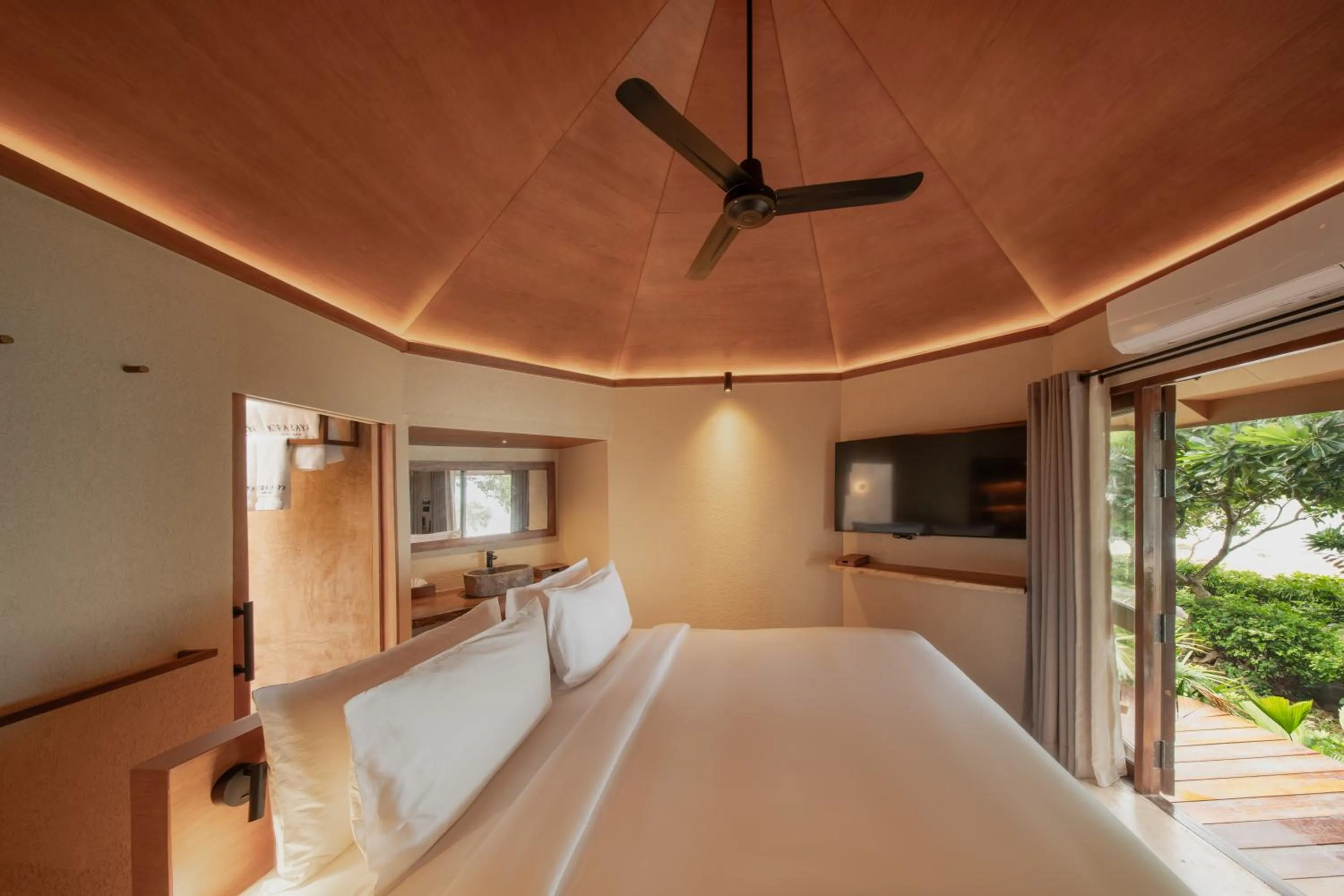 Bed in Kira Baya Koh Samed