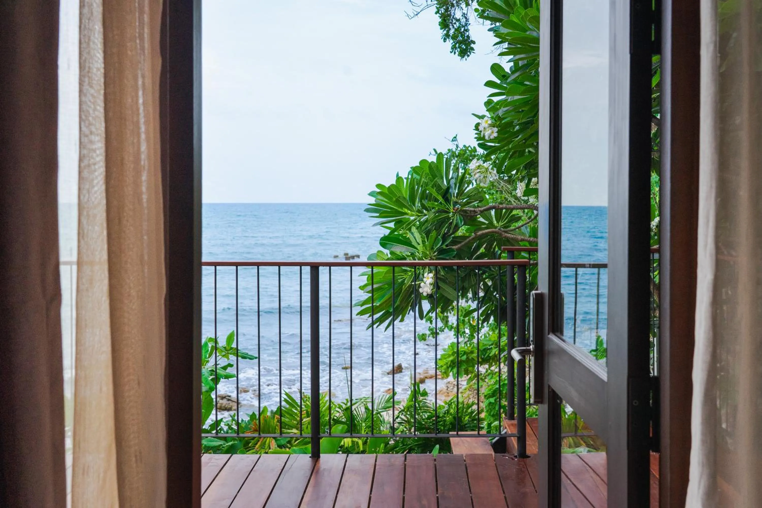 Sea view in Kira Baya Koh Samed