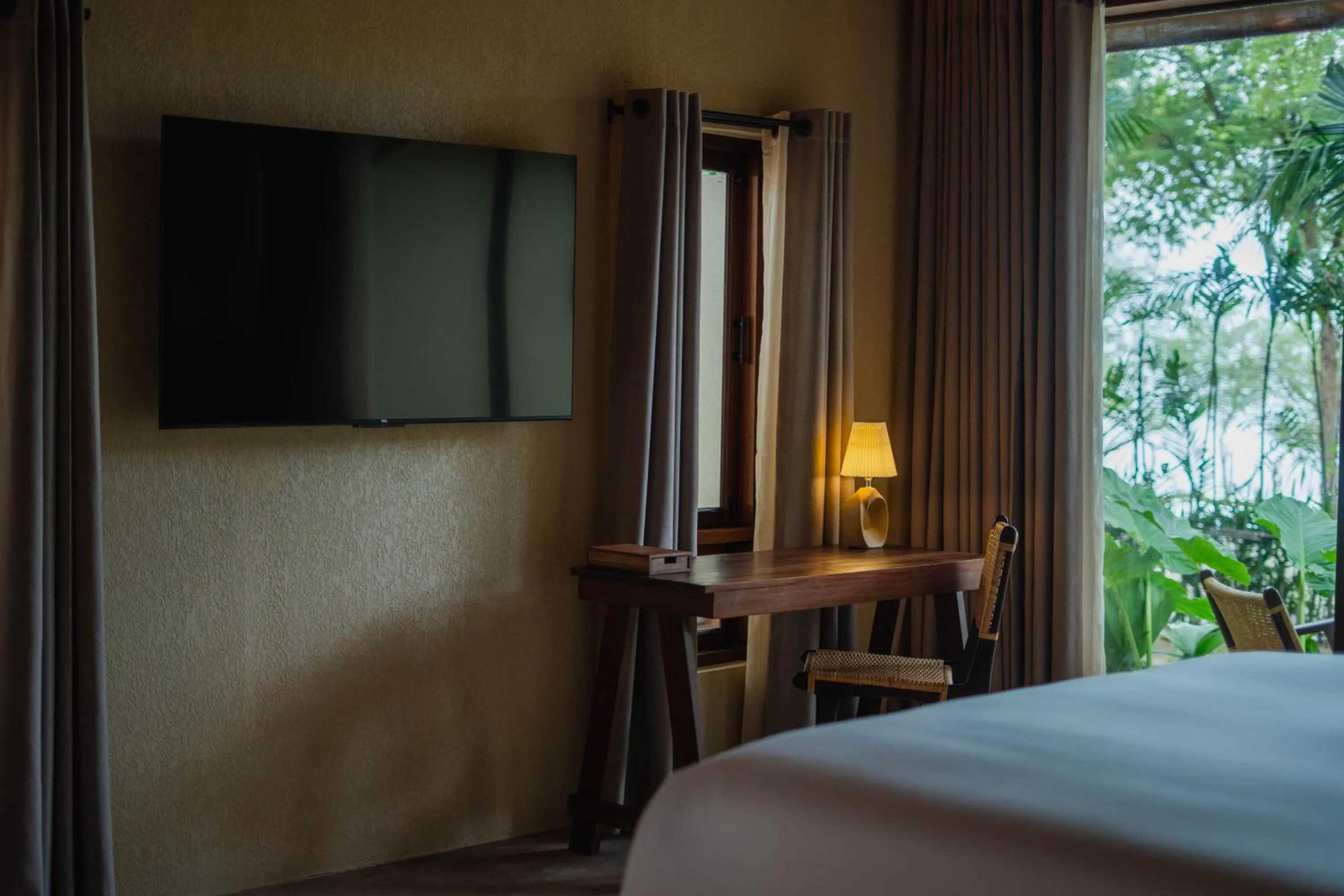 TV and multimedia, Bed in Kira Baya Koh Samed