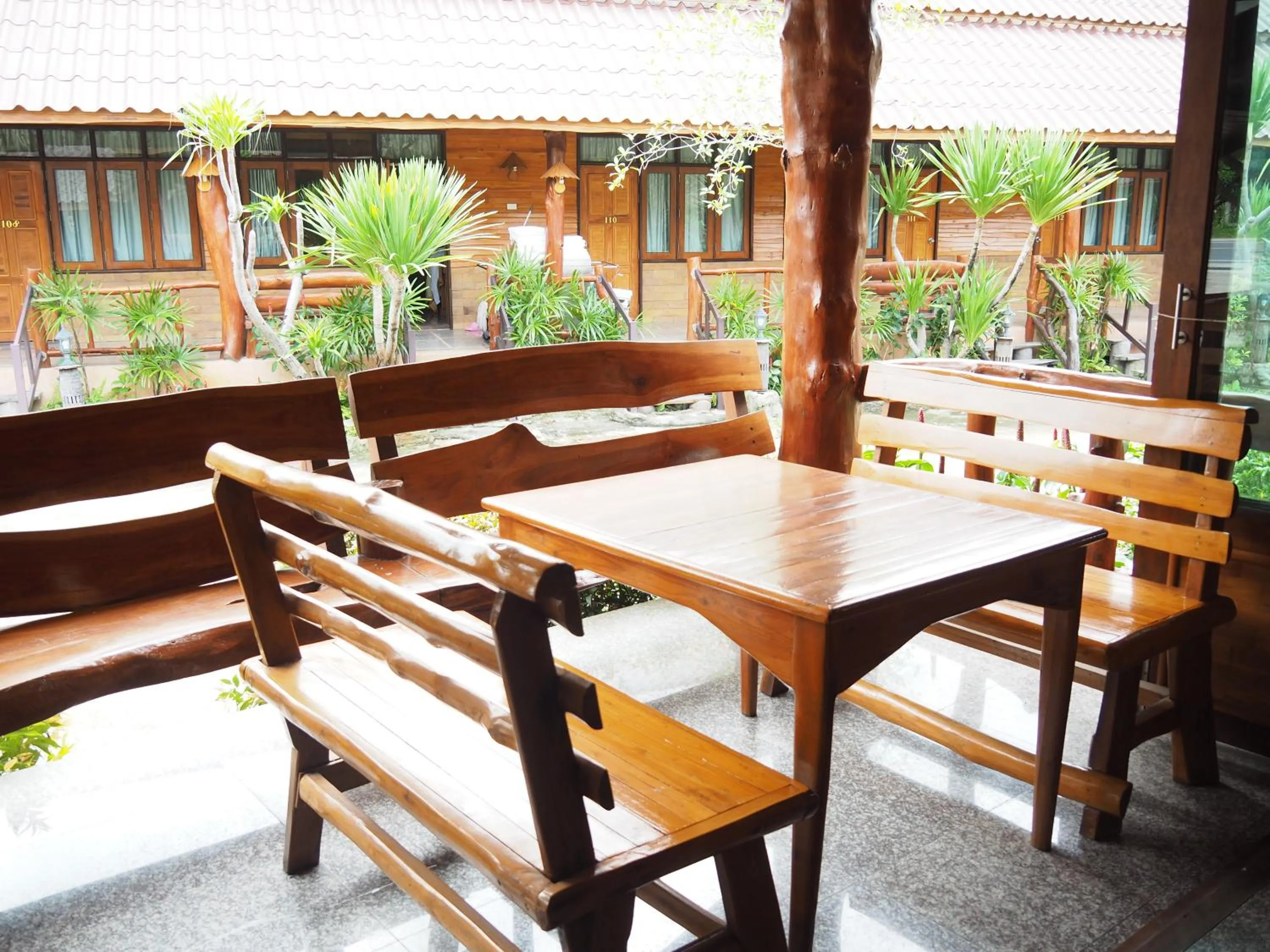 Patio in Chatsuree Boutique Resort