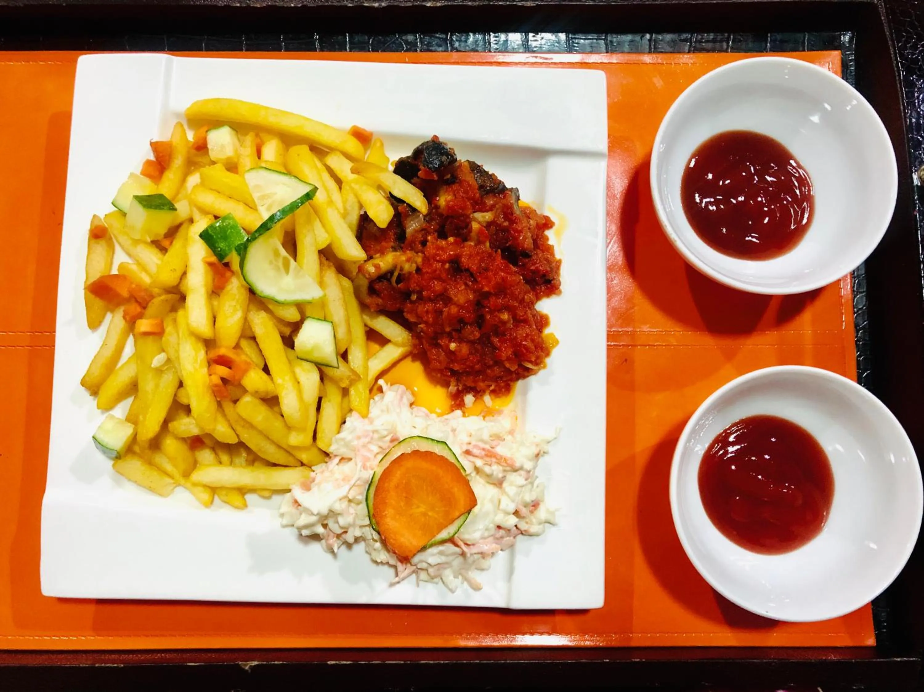 Food and drinks in Fawzy Hotel