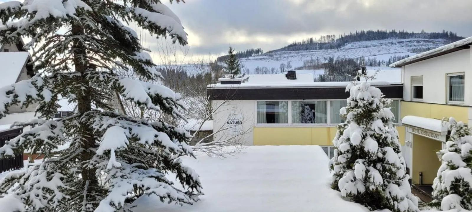 Berghotel Natura Bed & Breakfast