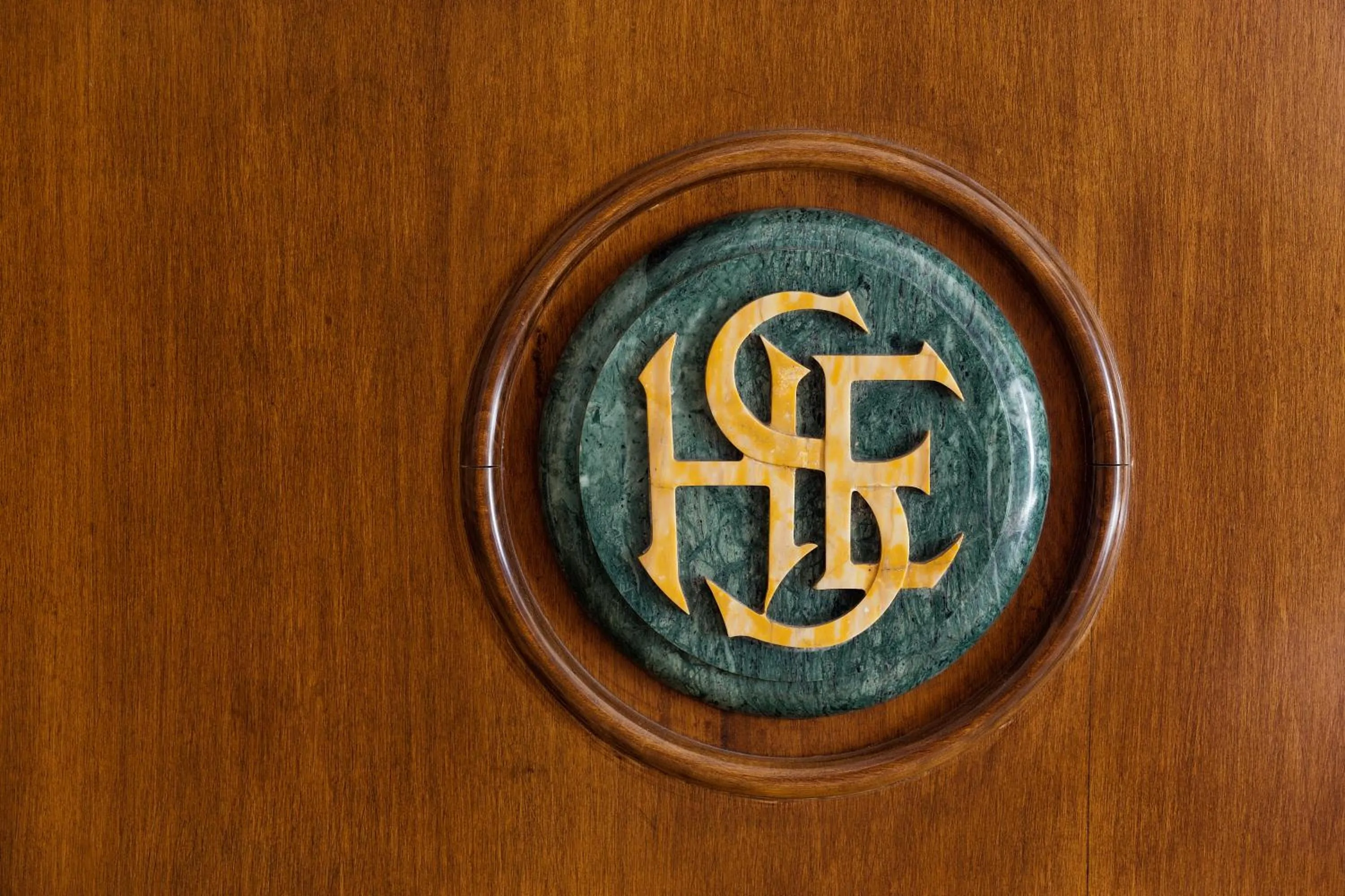 Logo/Certificate/Sign in Hotel Ercolini & Savi