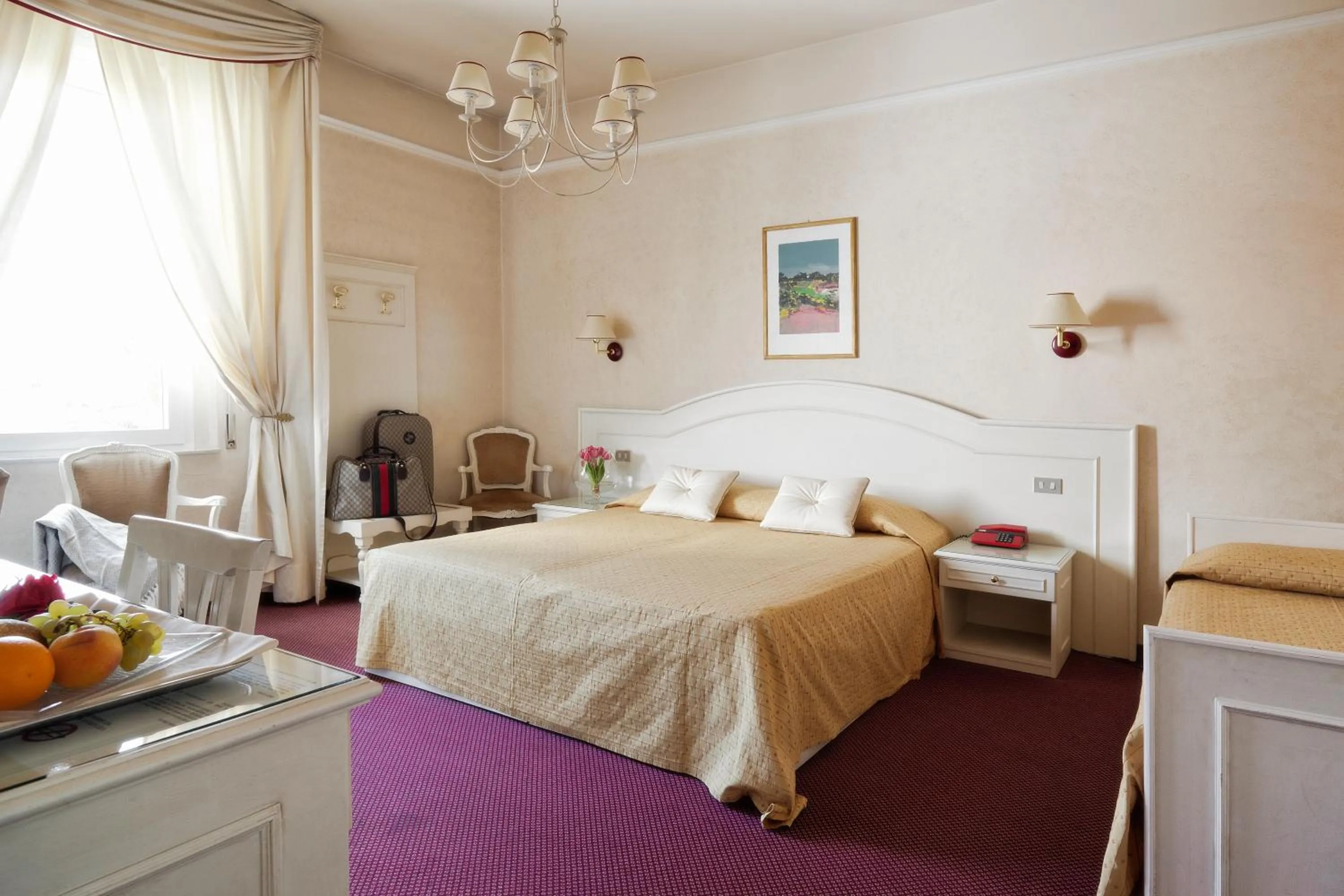 Bed in Hotel Ercolini & Savi