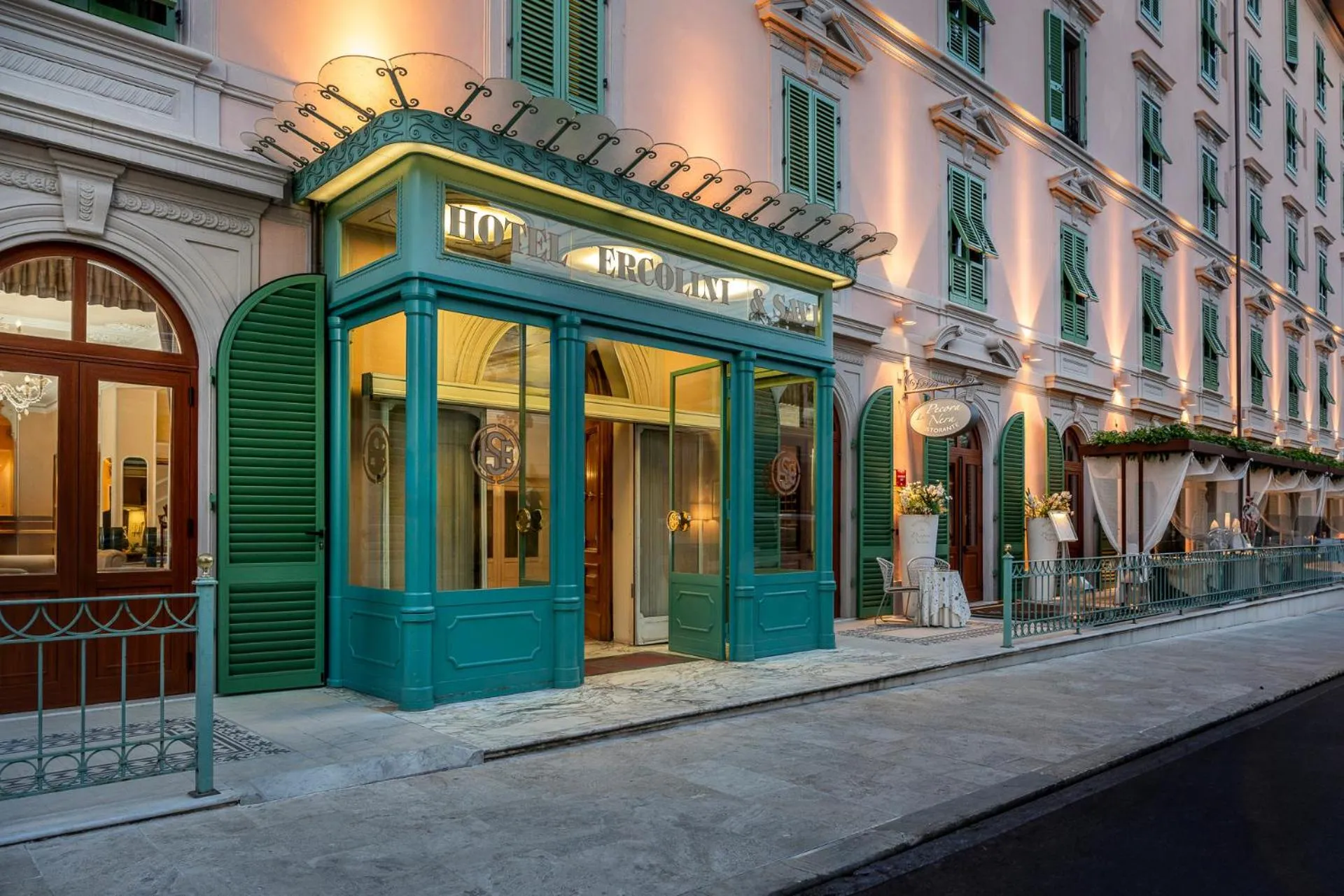 Property building in Hotel Ercolini & Savi