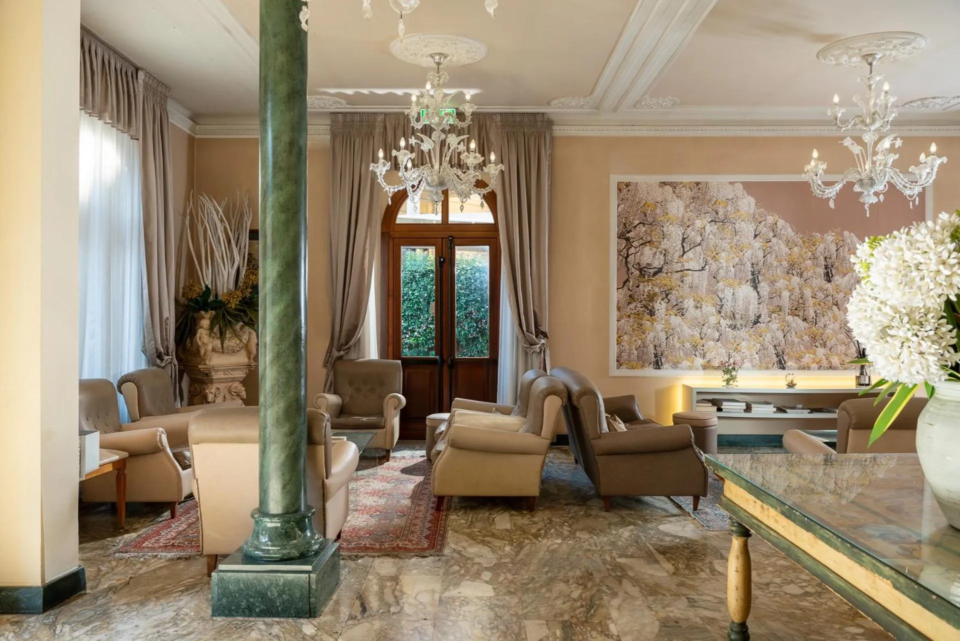 Lobby or reception in Hotel Ercolini & Savi