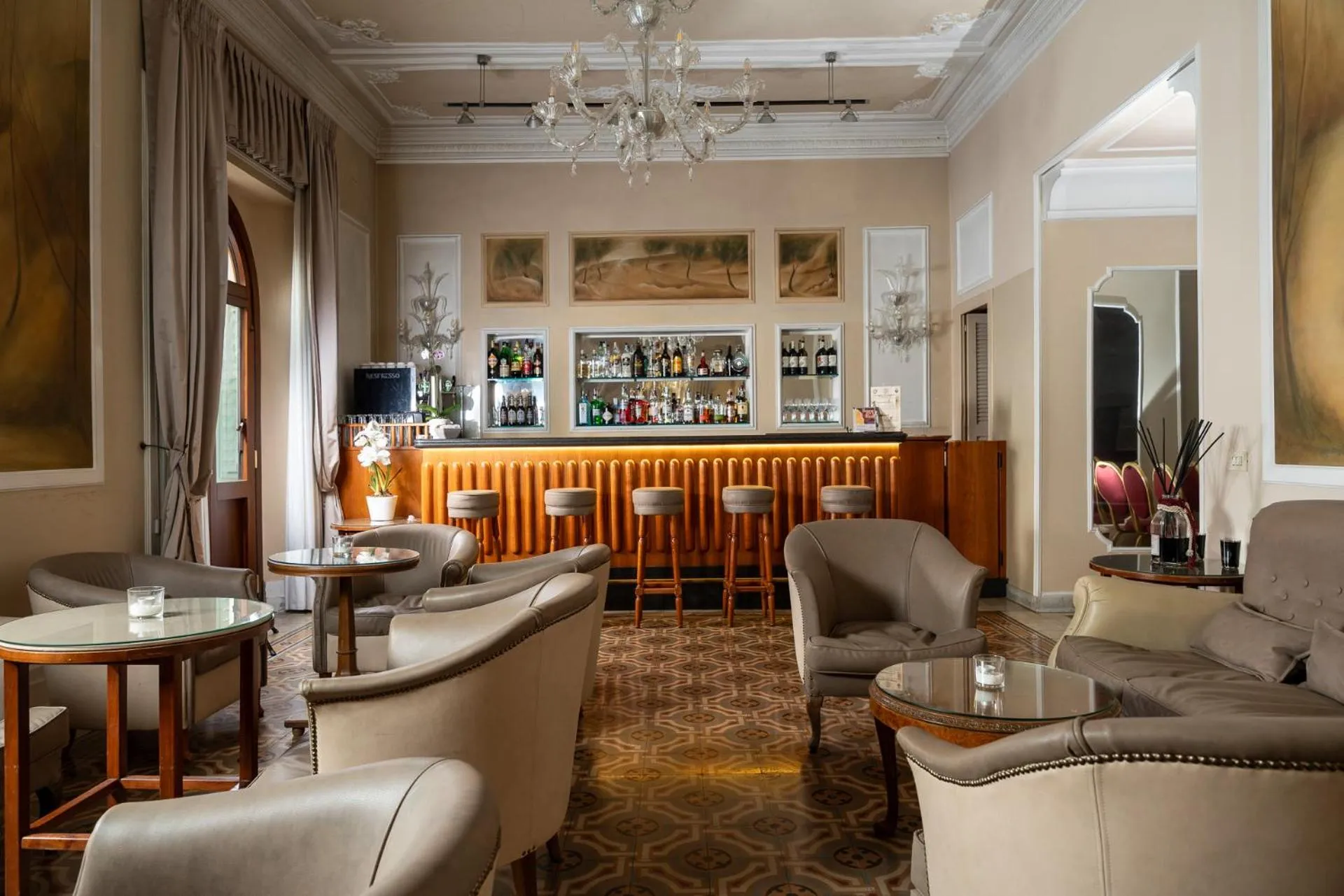 Lounge or bar in Hotel Ercolini & Savi