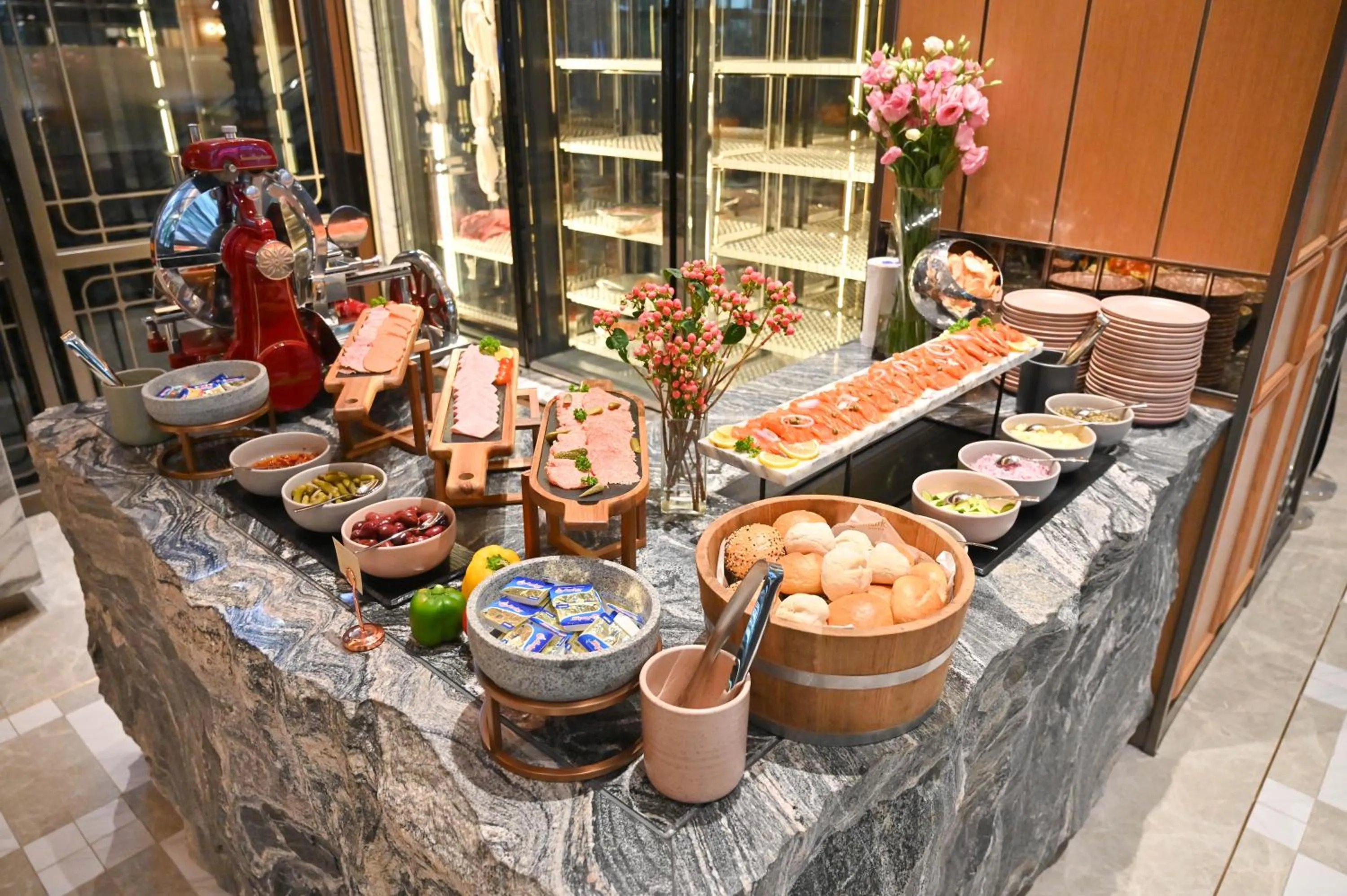 Restaurant/places to eat in The Landmark Bangkok