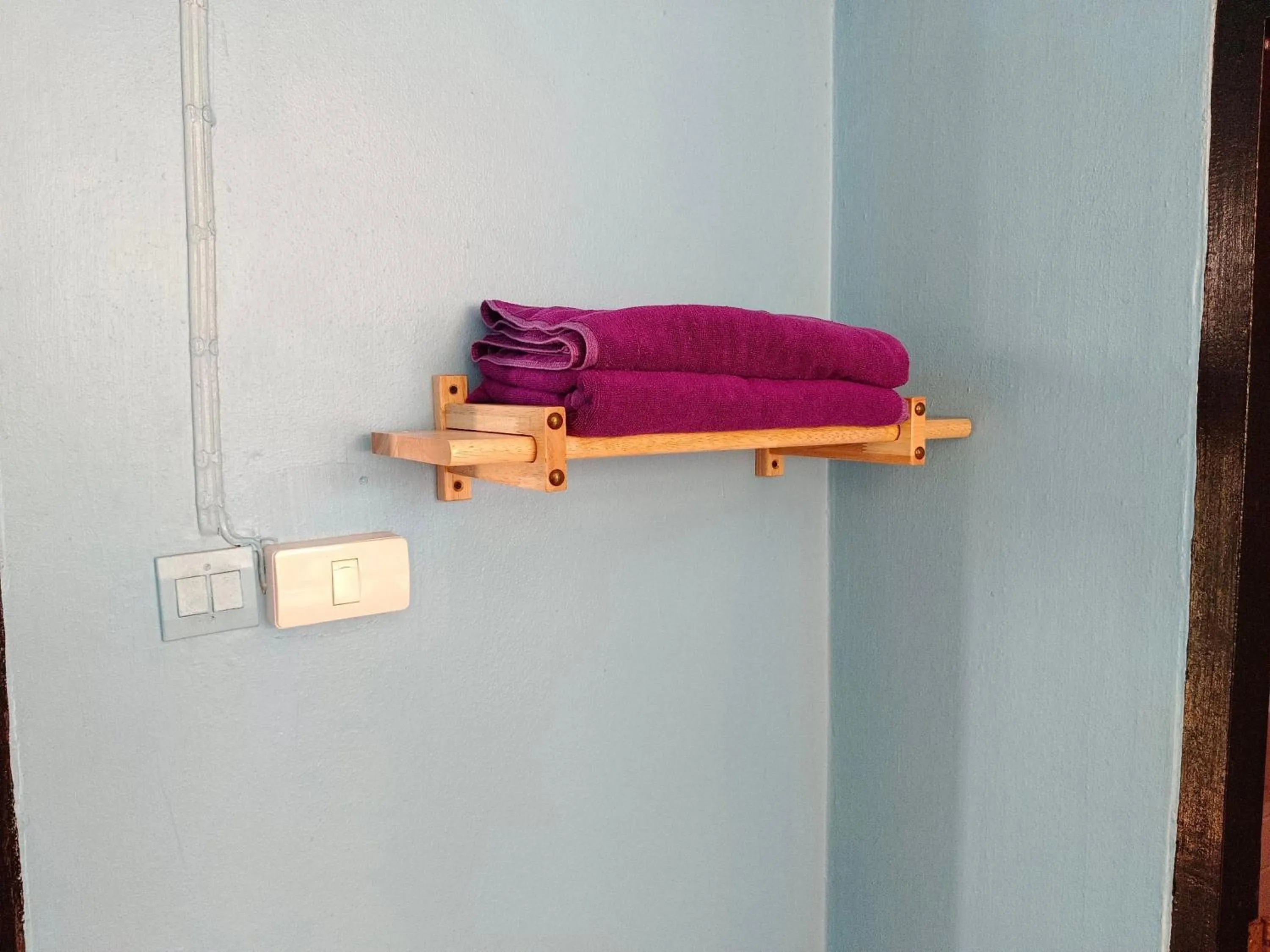 towels in Royal Land Mae Klong Hotel