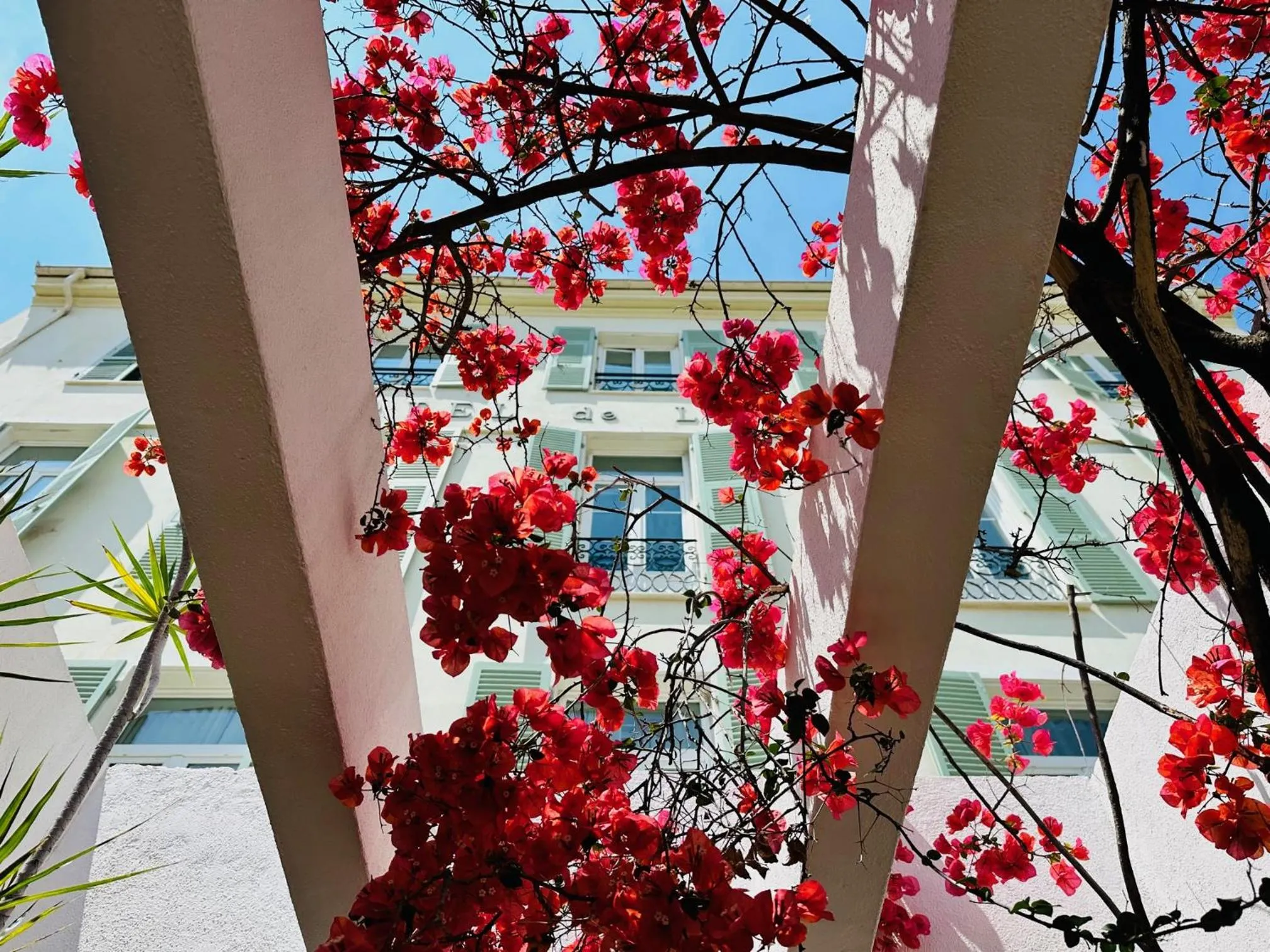 Spring in Hôtel De Londres