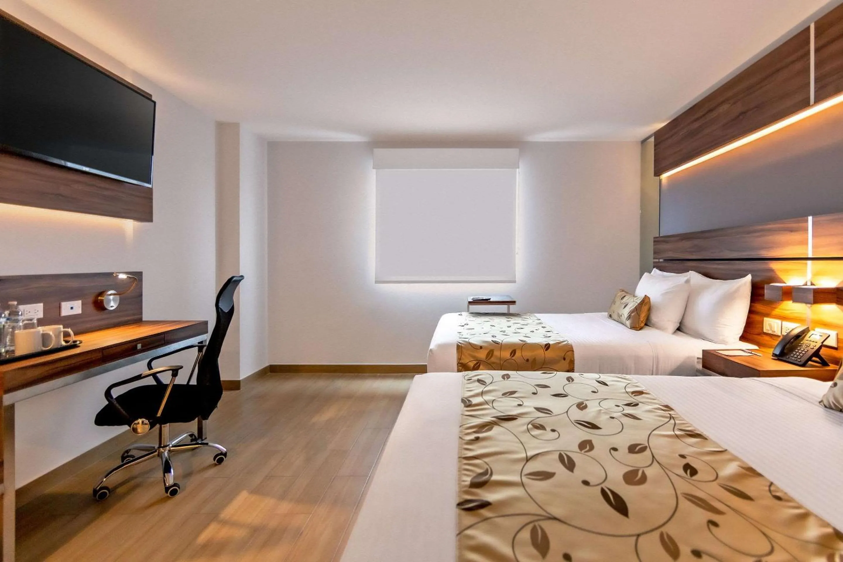 Bedroom, Bed in Sleep Inn Tijuana