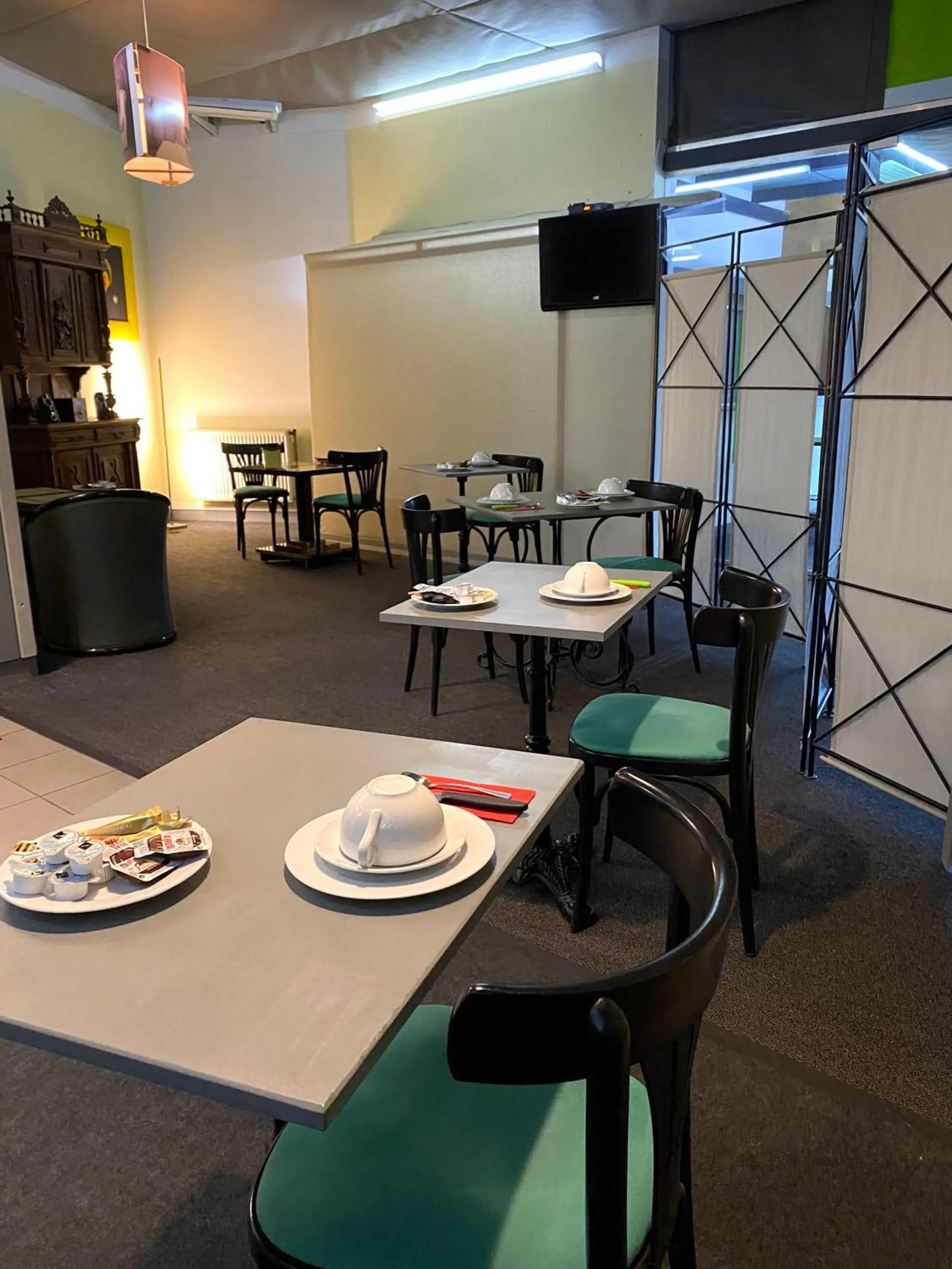 Coffee/tea facilities in Smarthotel Ingelheim