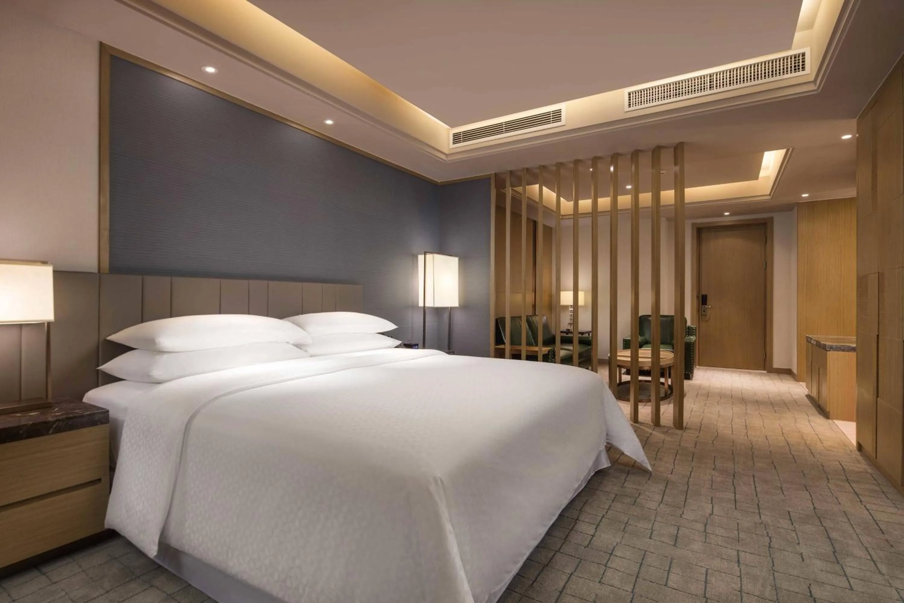 Bedroom, Bed in Four Points by Sheraton Hefei, Baohe