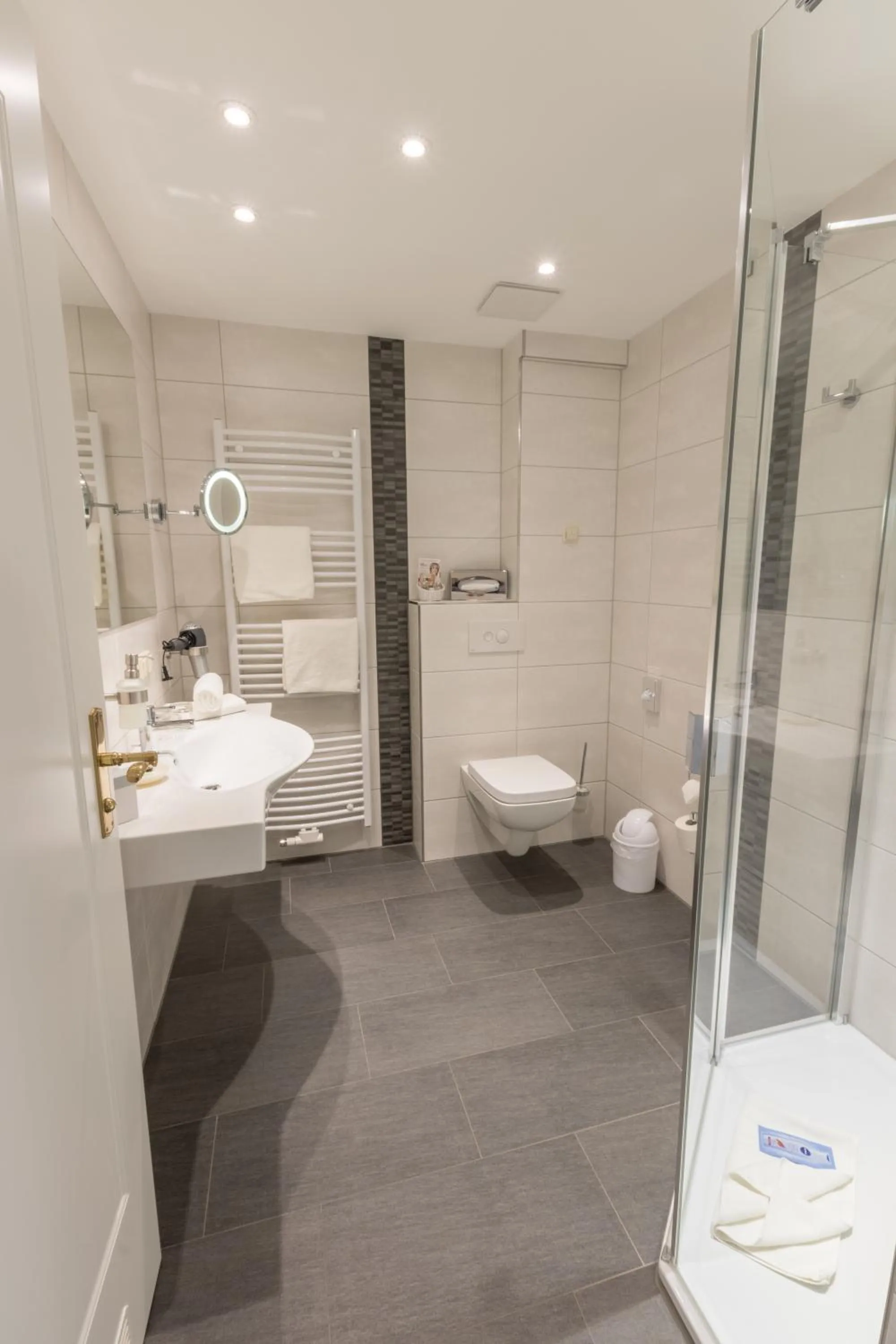 Bathroom in Romantik Hotel Fischerwiege