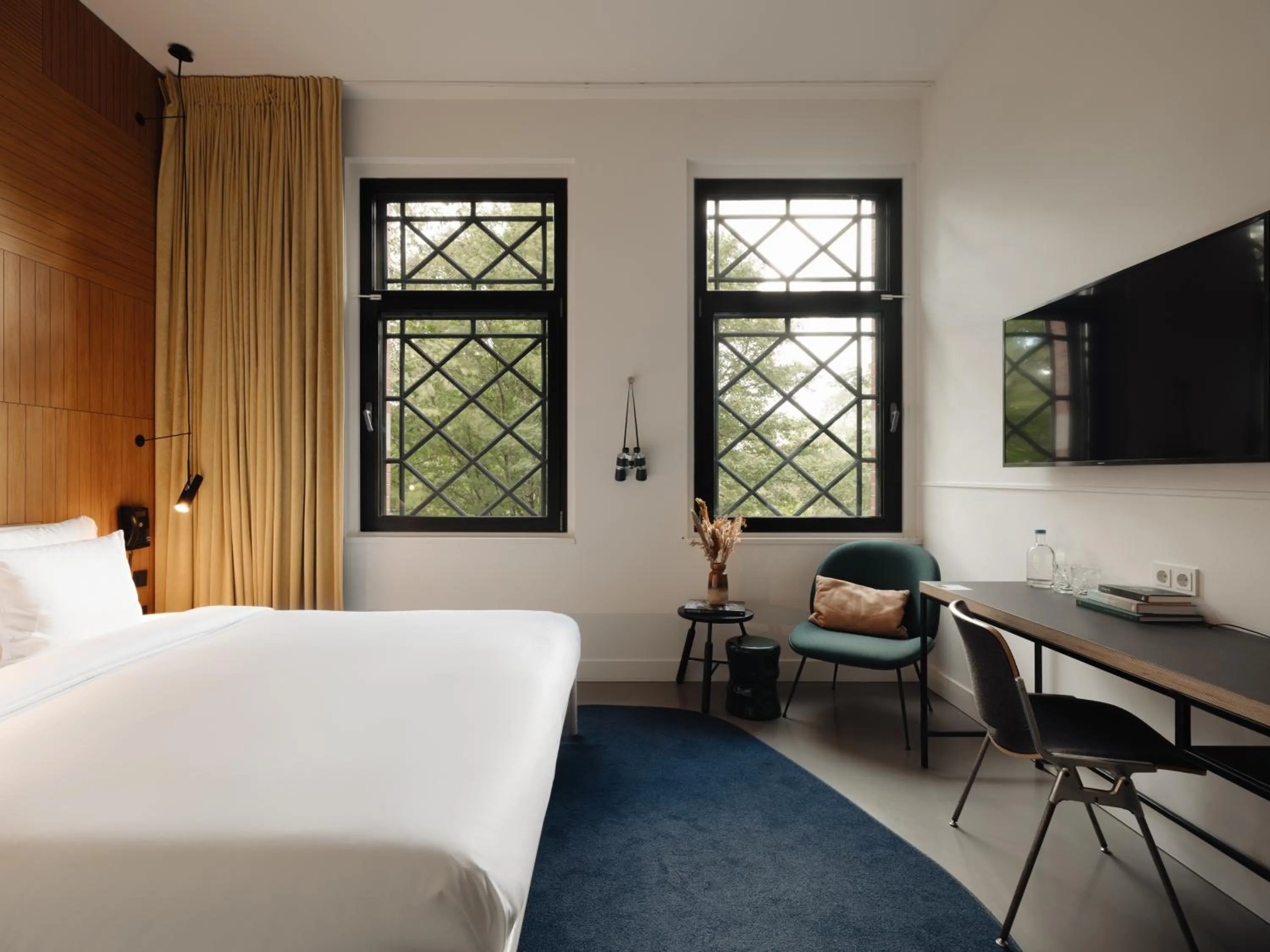 Bed in Conscious Hotel Westerpark