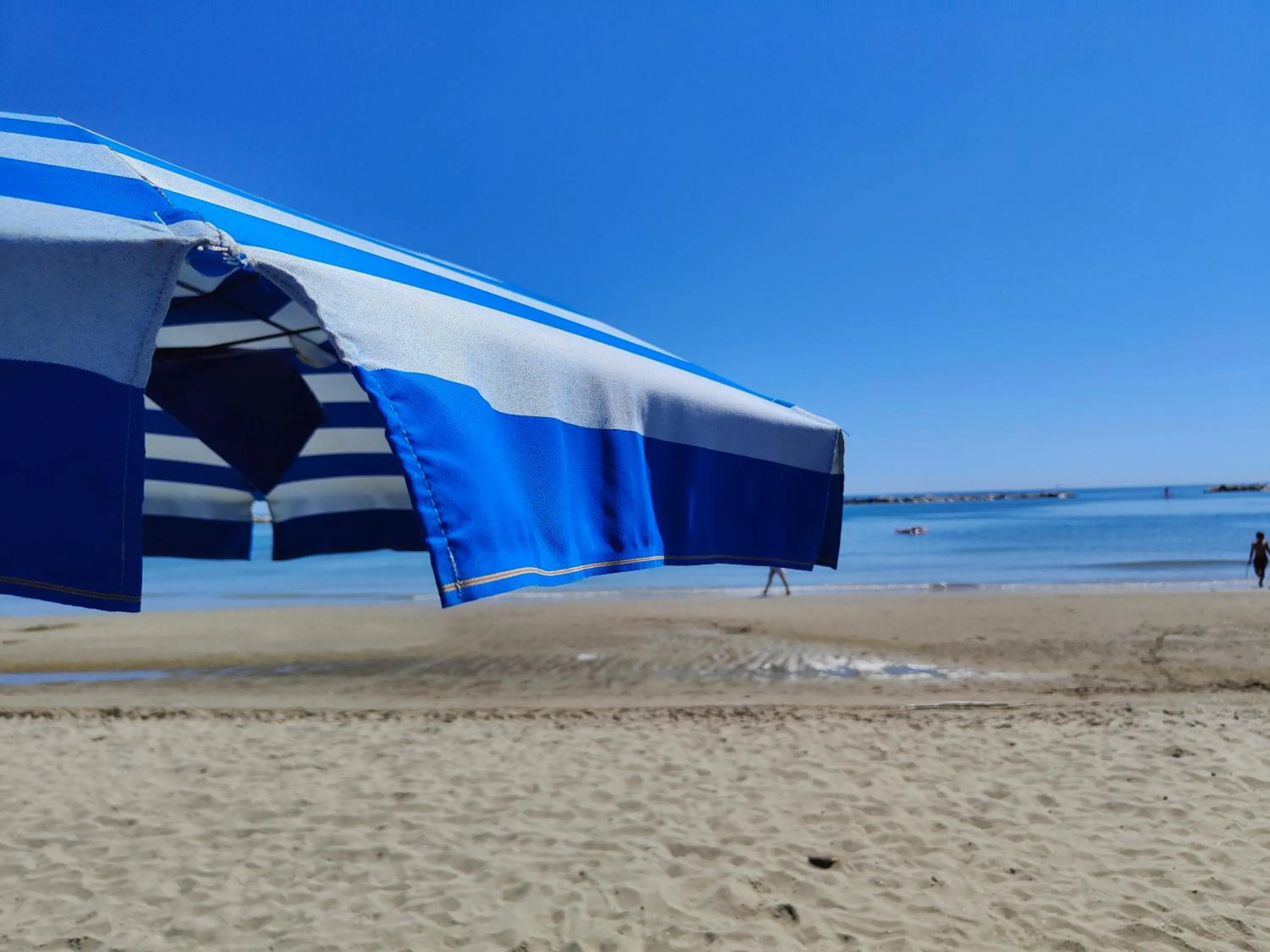 Beach in Long Beach Village Residence on the sea with private beach included