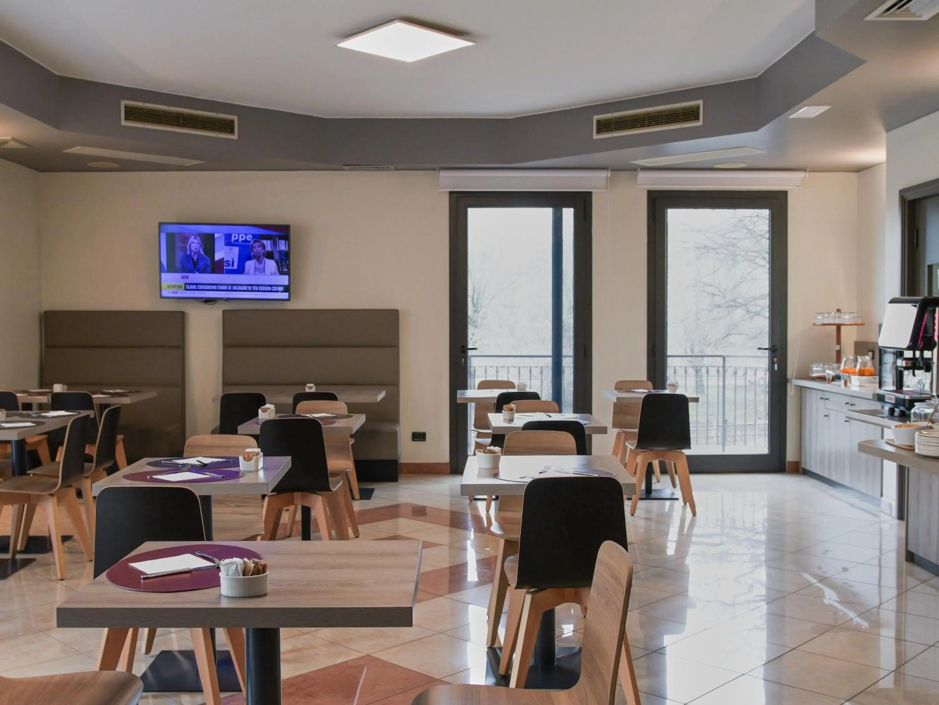 Breakfast in Hotel Guerro