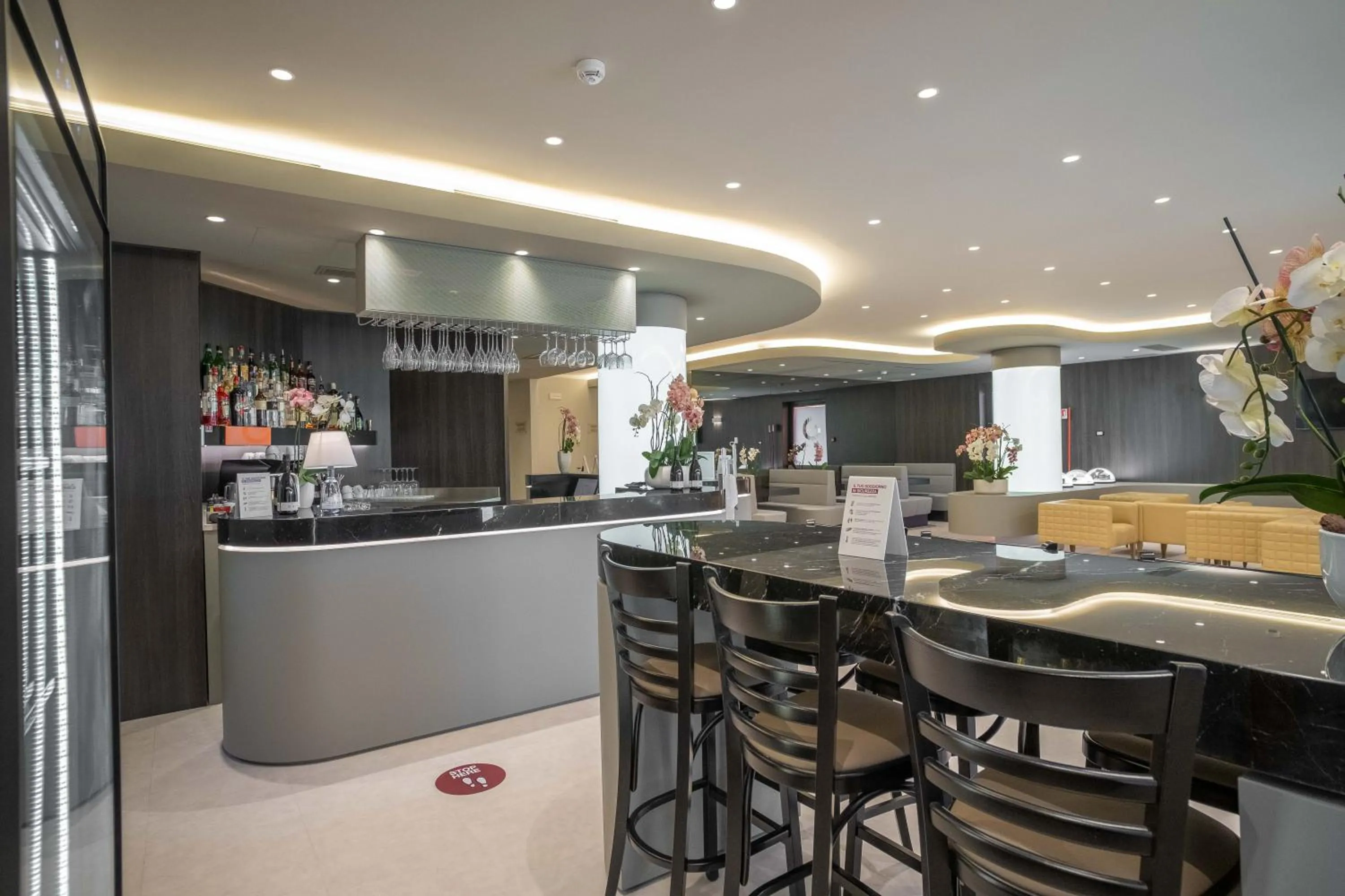 Staff in Hotel Guerro