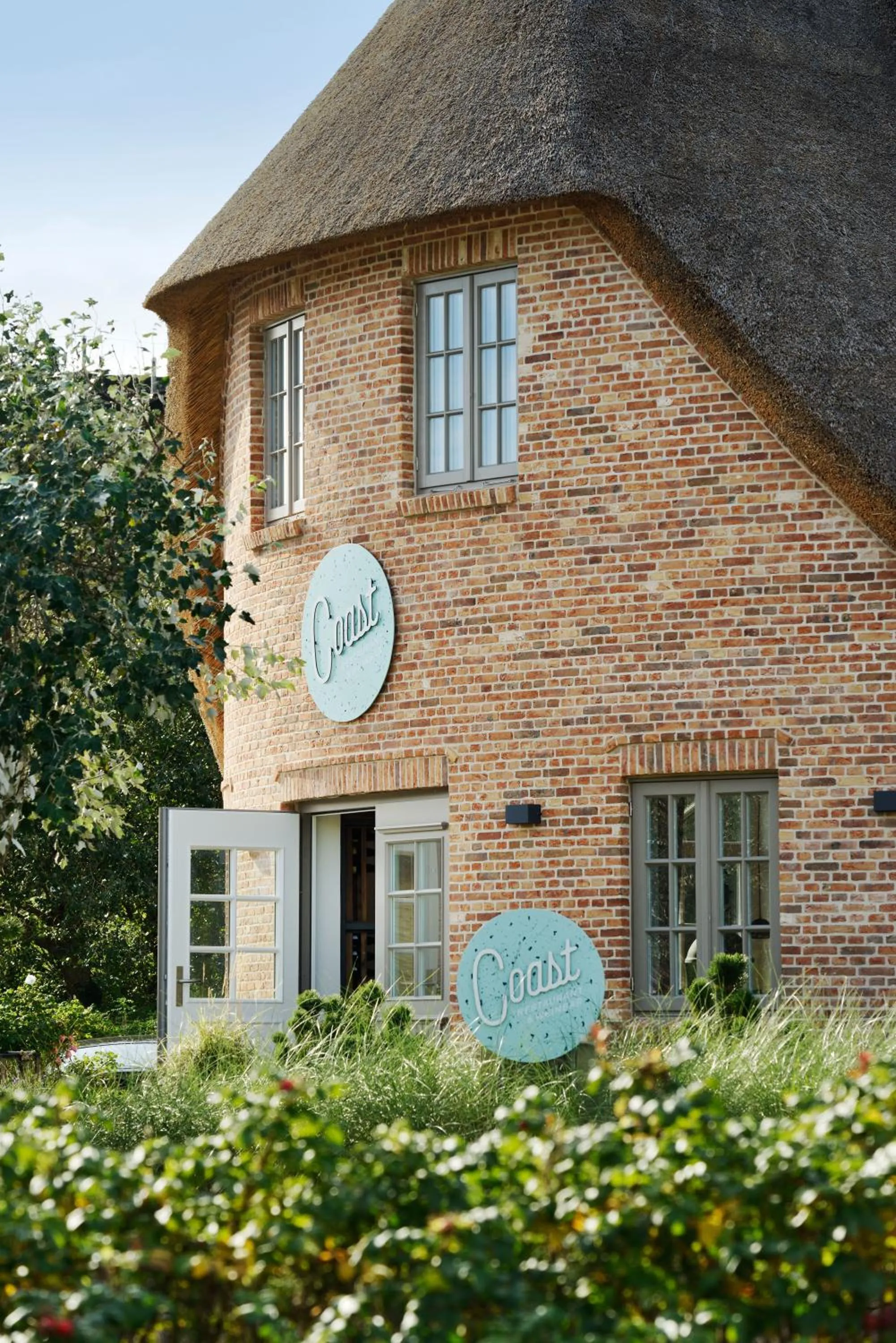 Restaurant/places to eat in Hotel Duene