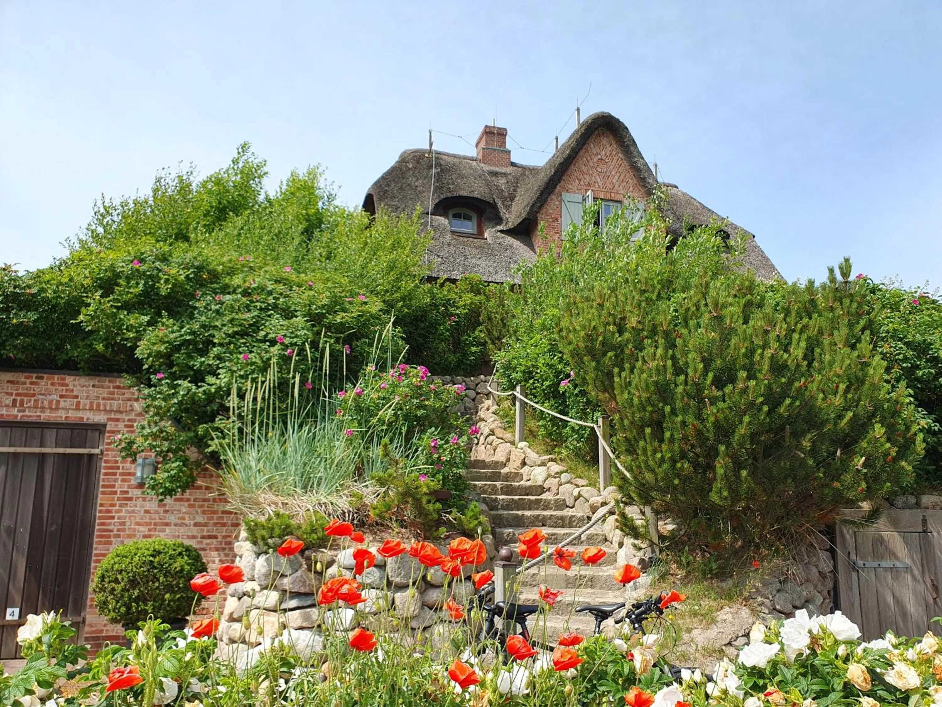 Property building in Hotel Duene