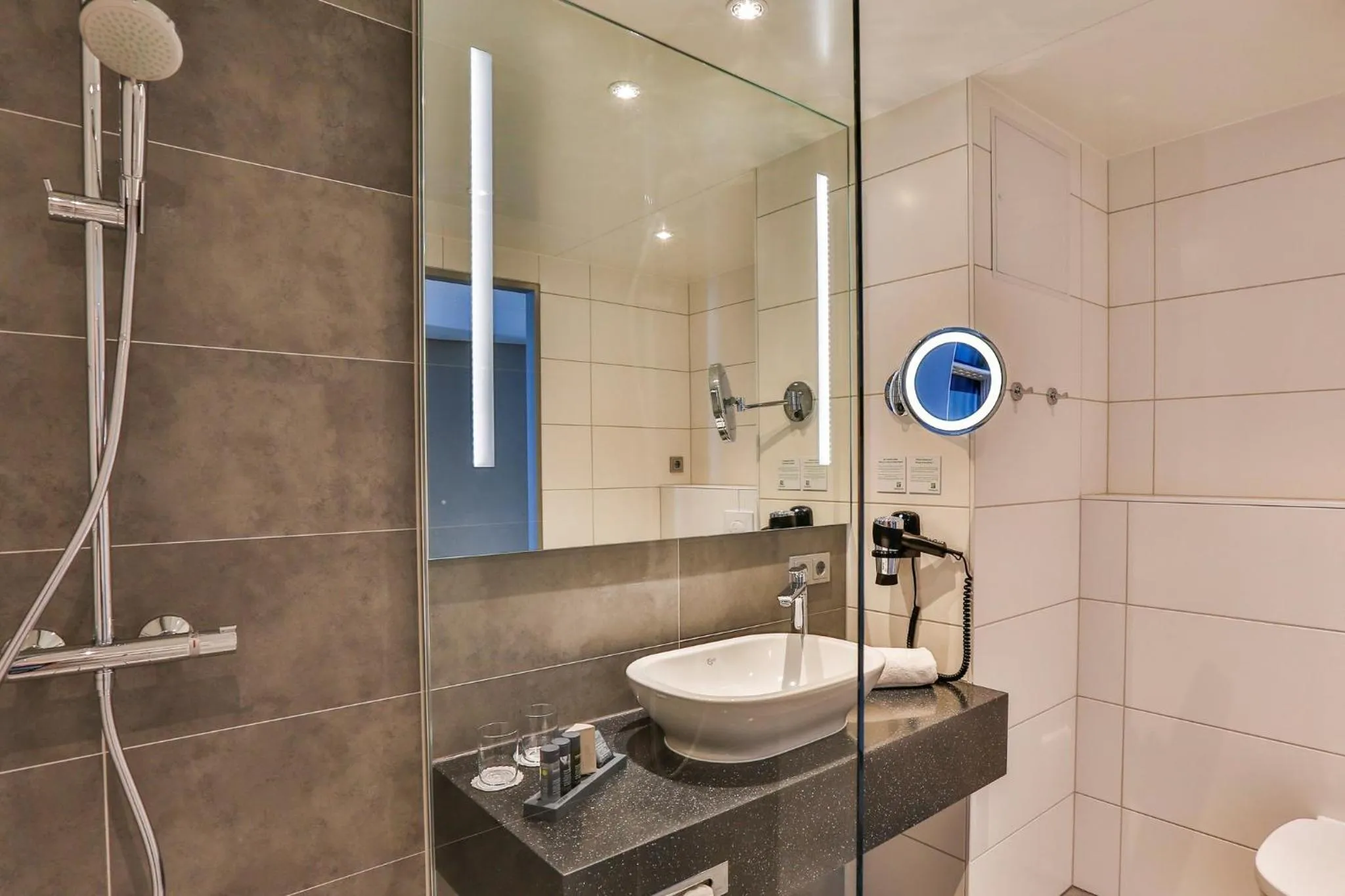 Bathroom in Holiday Inn - Villingen - Schwenningen by IHG