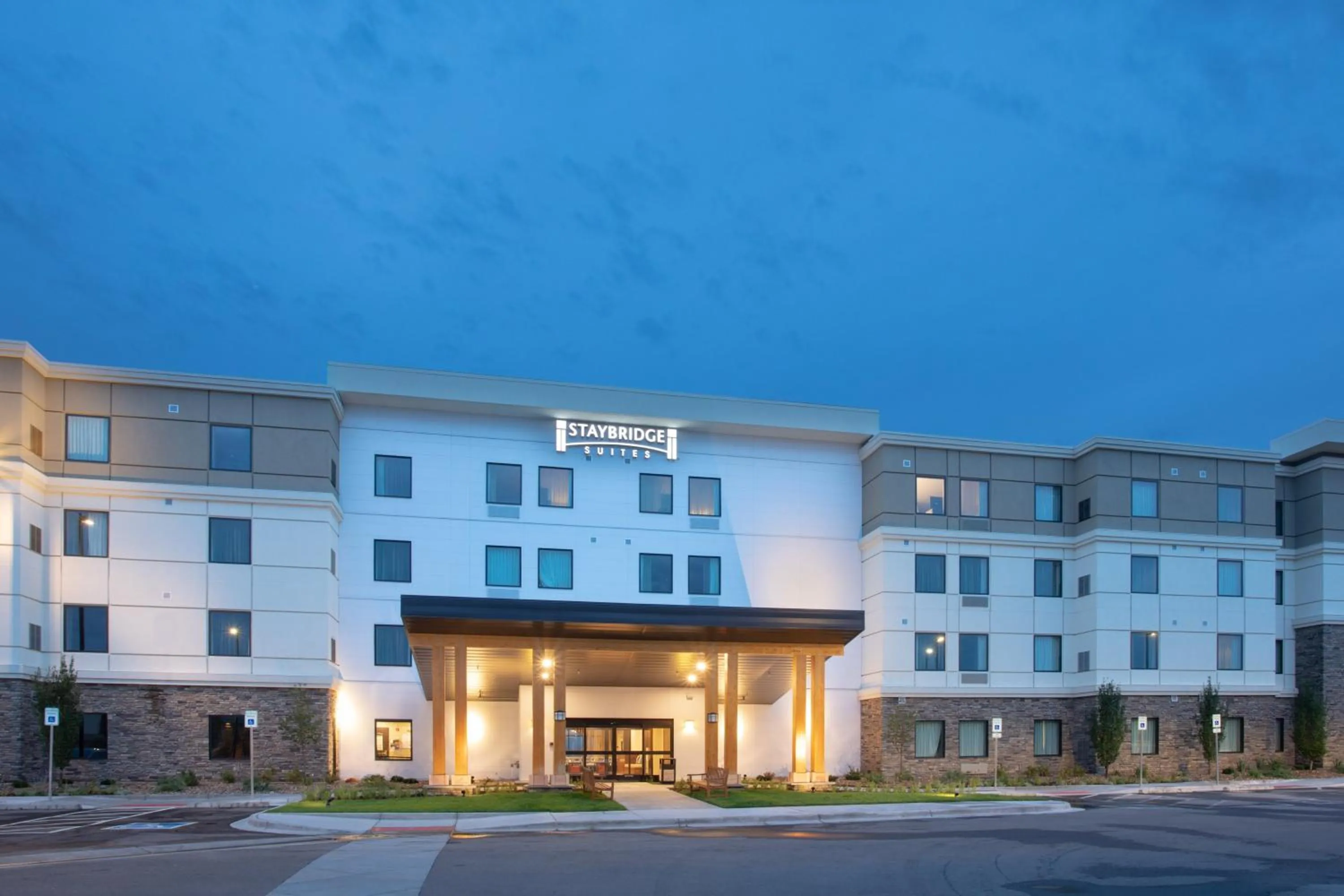 Property building in Staybridge Suites Denver South - Highlands Ranch by IHG