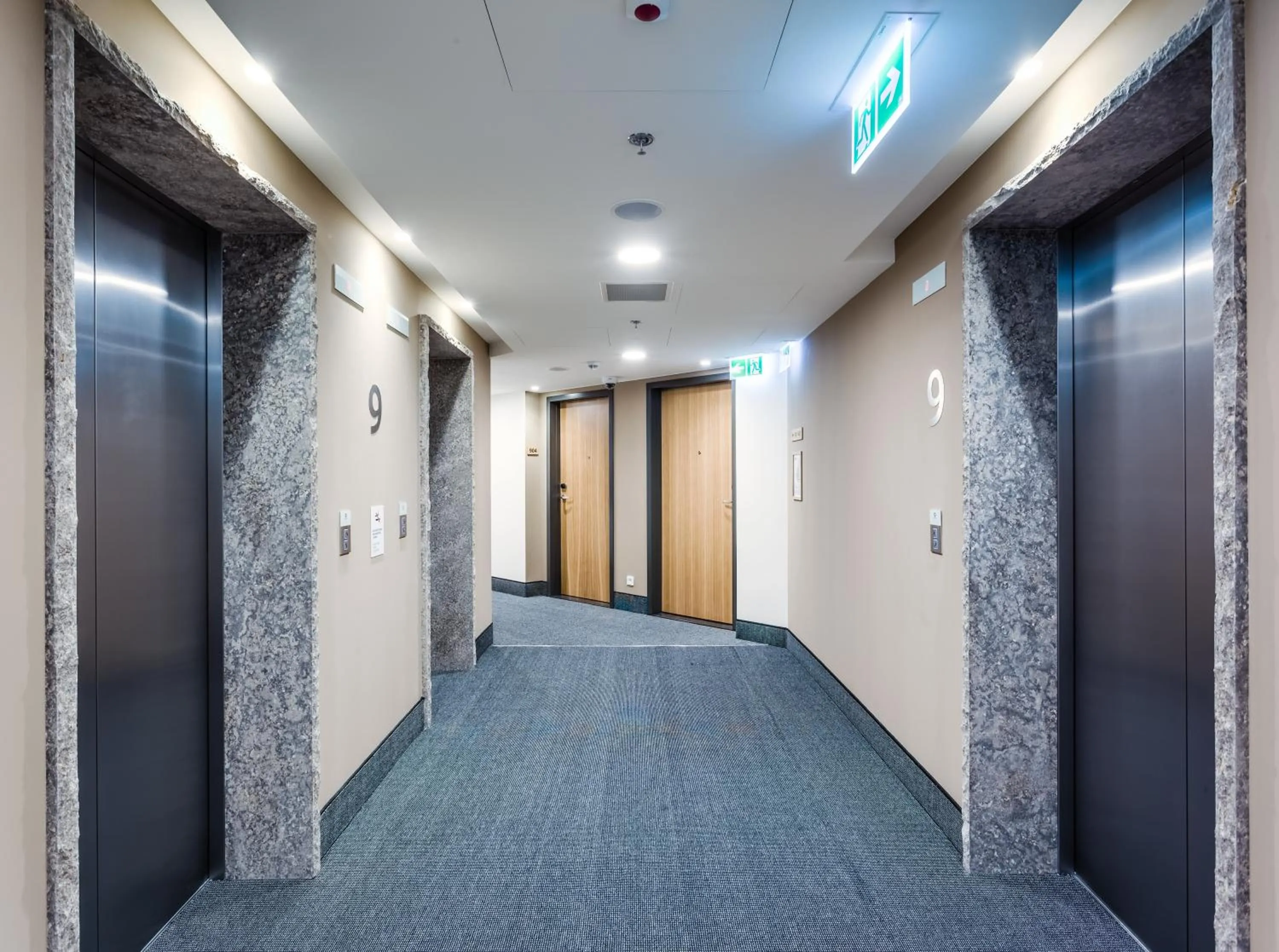 Lobby or reception in Holiday Inn - Warsaw City Centre by IHG