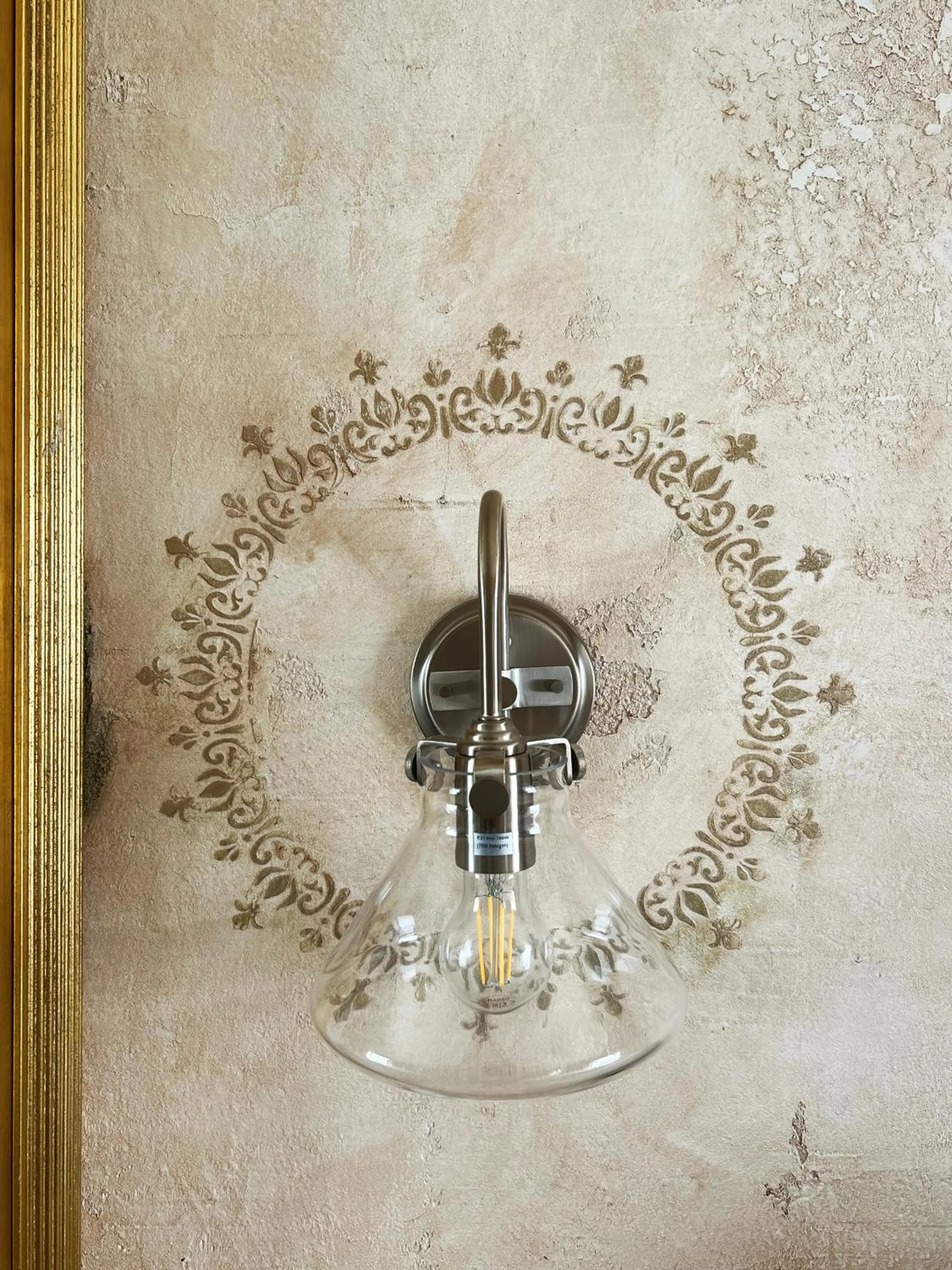 Decorative detail in Irida Parga