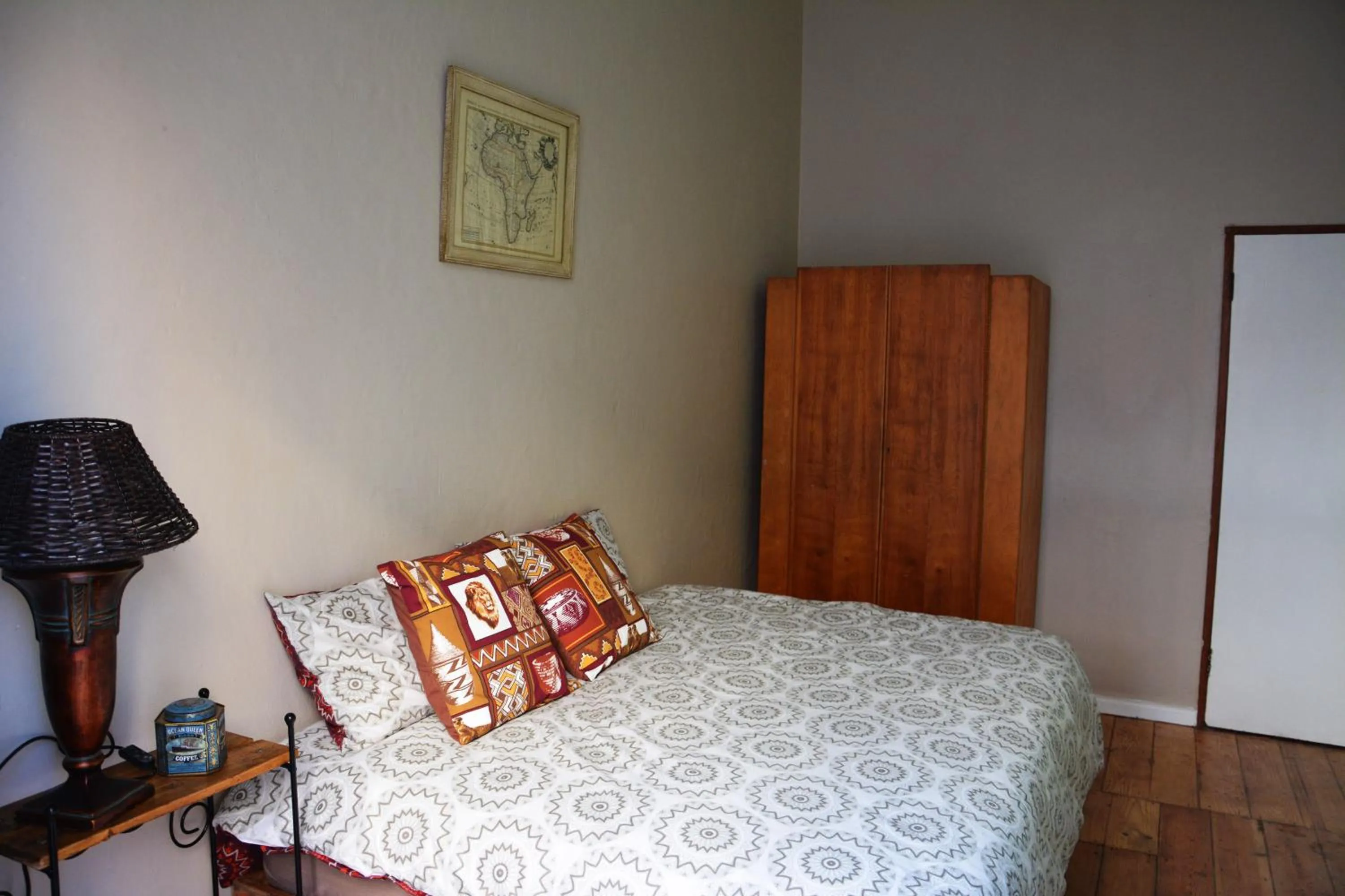 Bed in Urban Hive Backpackers