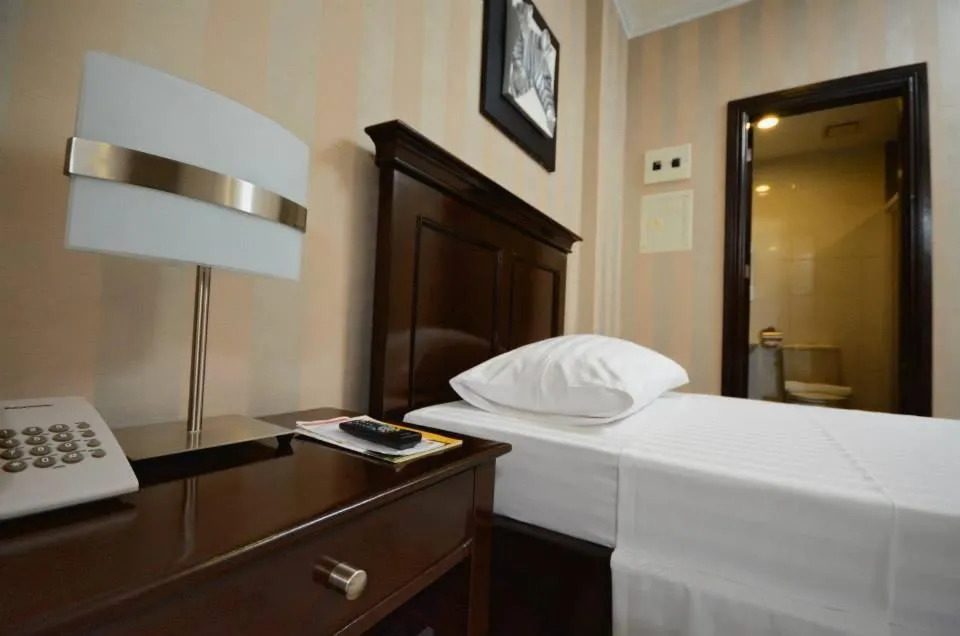 Bed in Hotel Formosa Daet