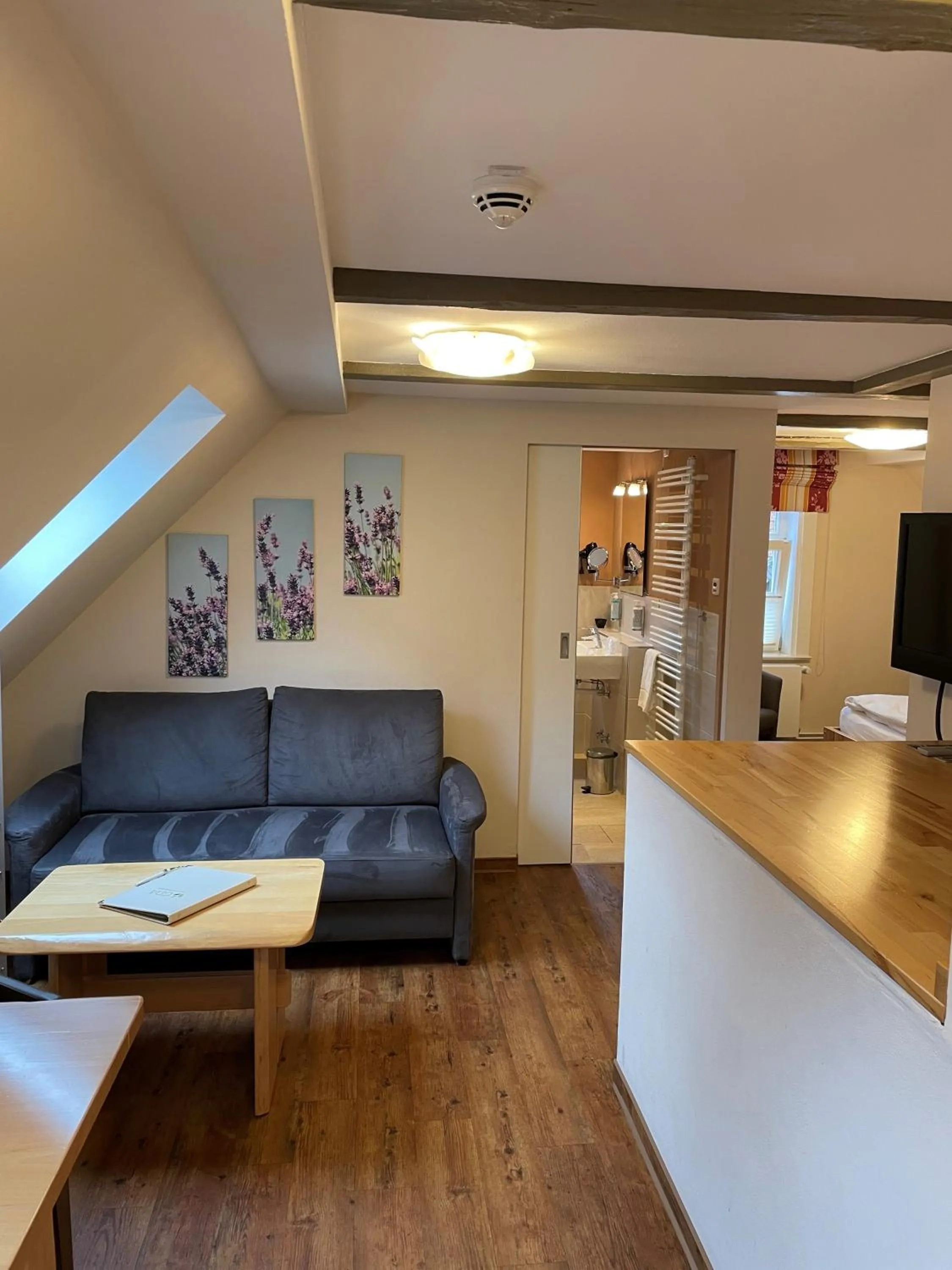 Seating area in GDA Hotel Schwiecheldthaus