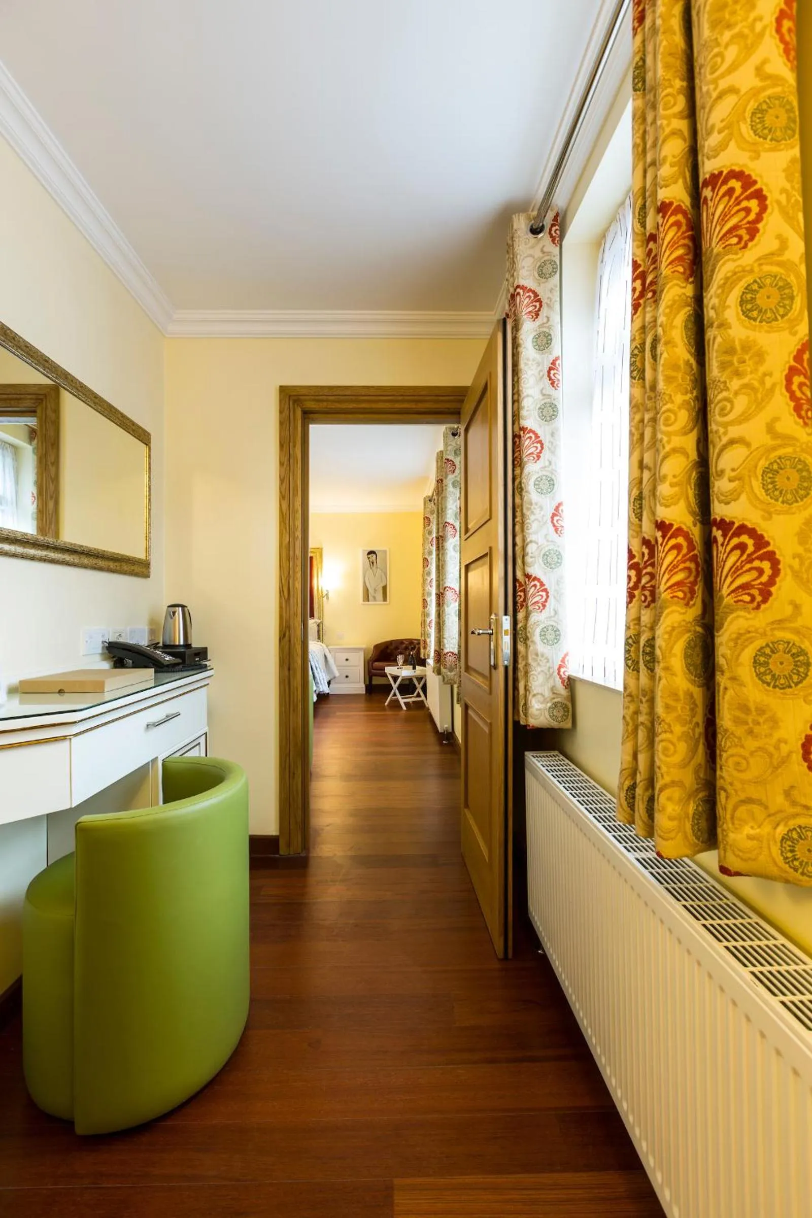 Bedroom, Bed in Linton Hotel Luton