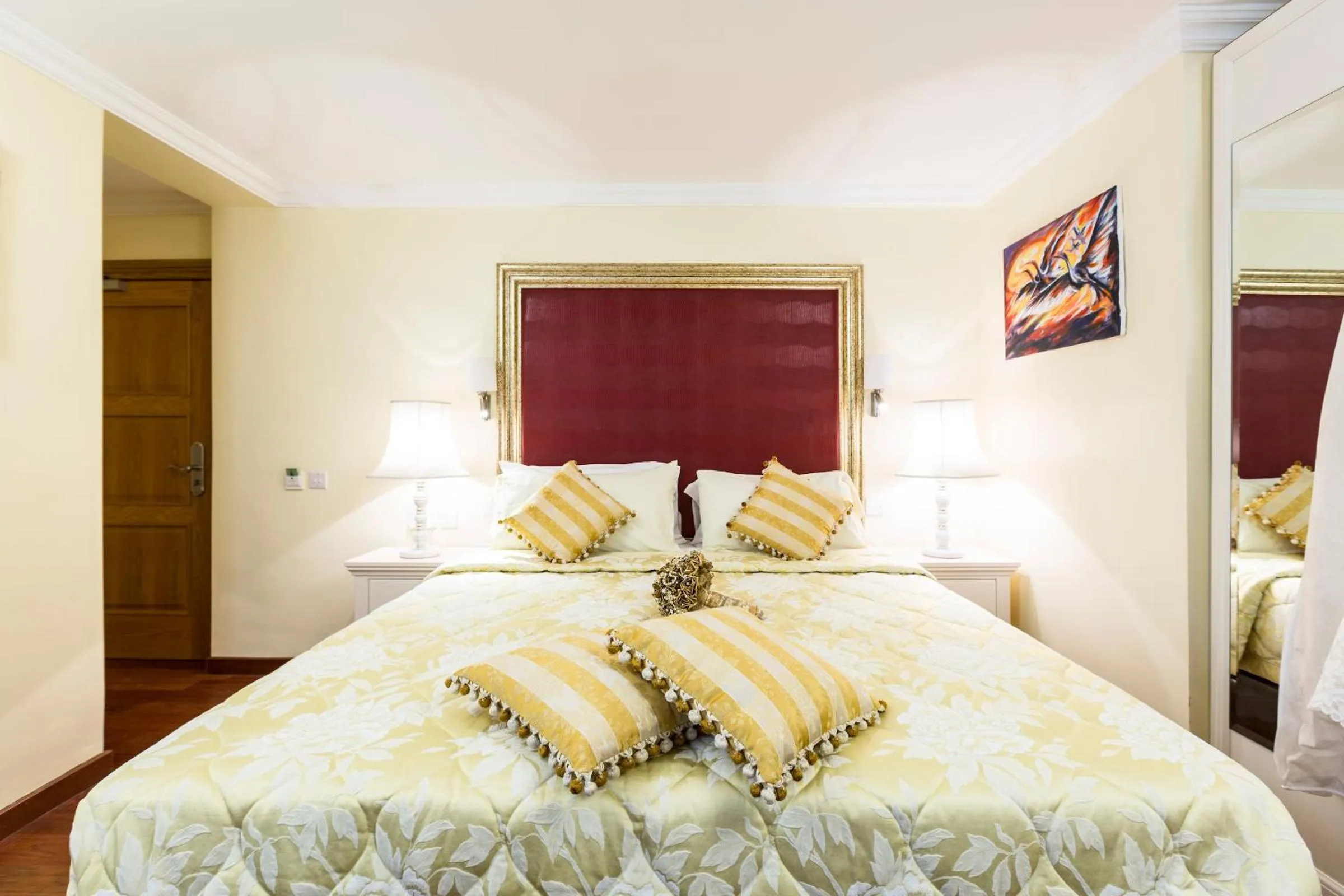 Bed in Linton Hotel Luton