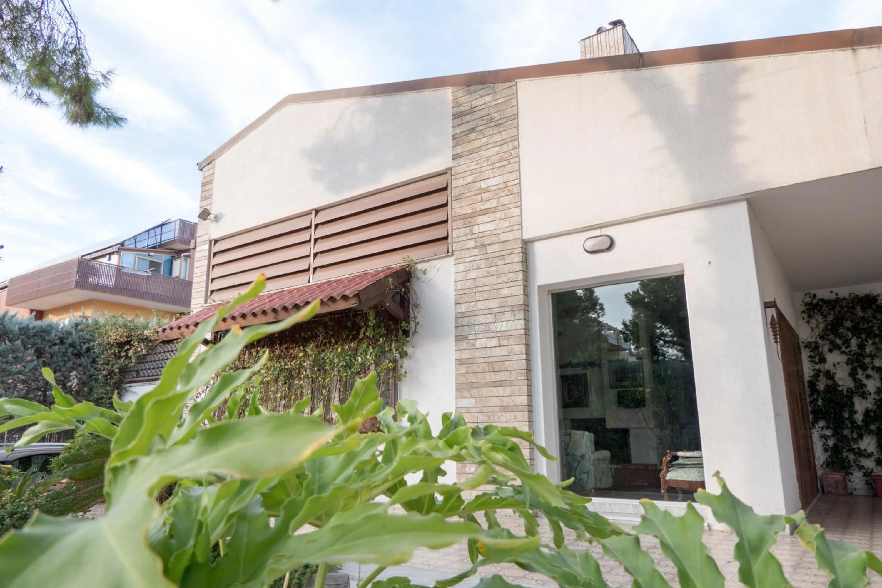 Property building in Yucca Camere & Suite