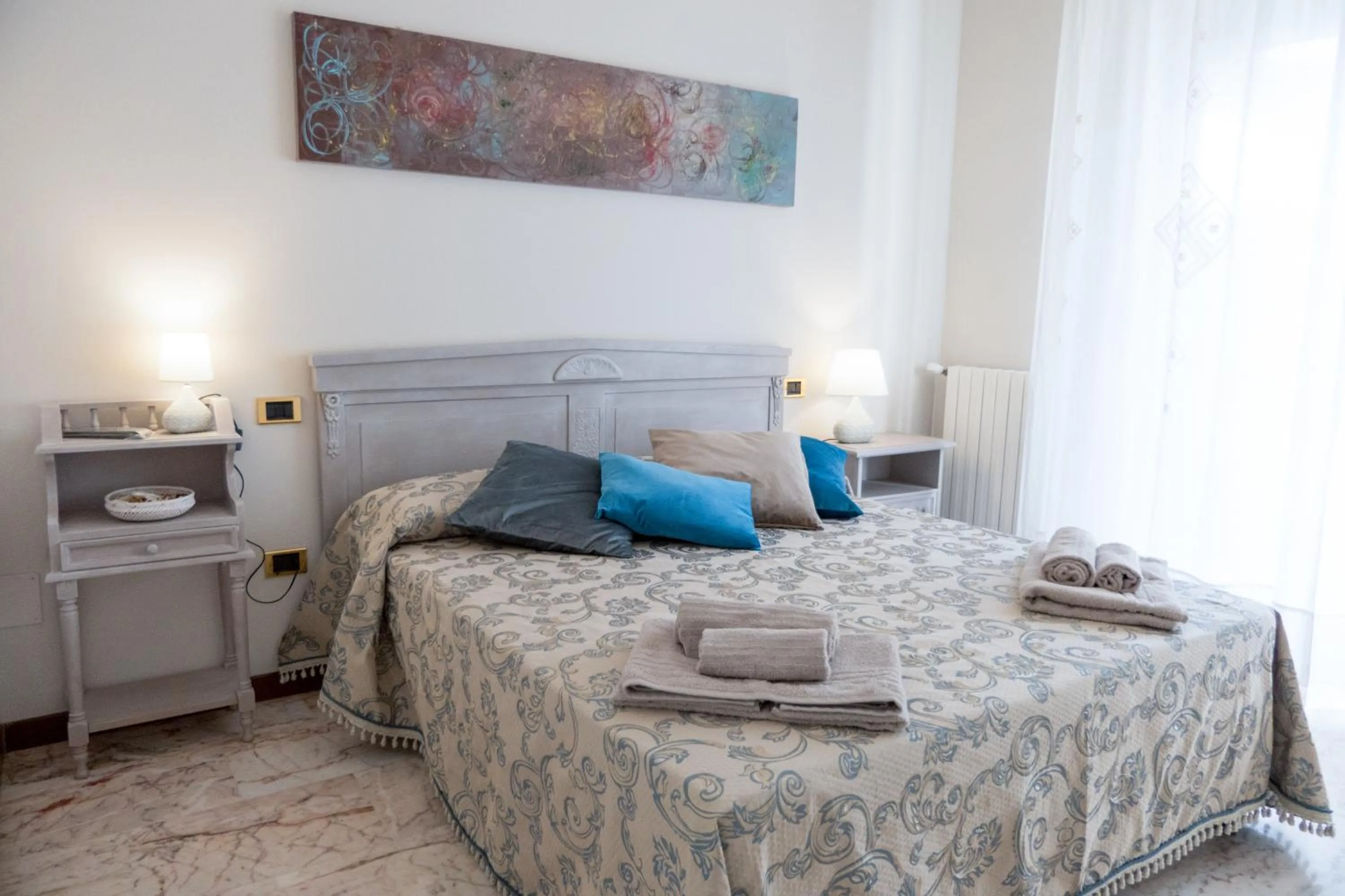 Photo of the whole room in Yucca Camere & Suite