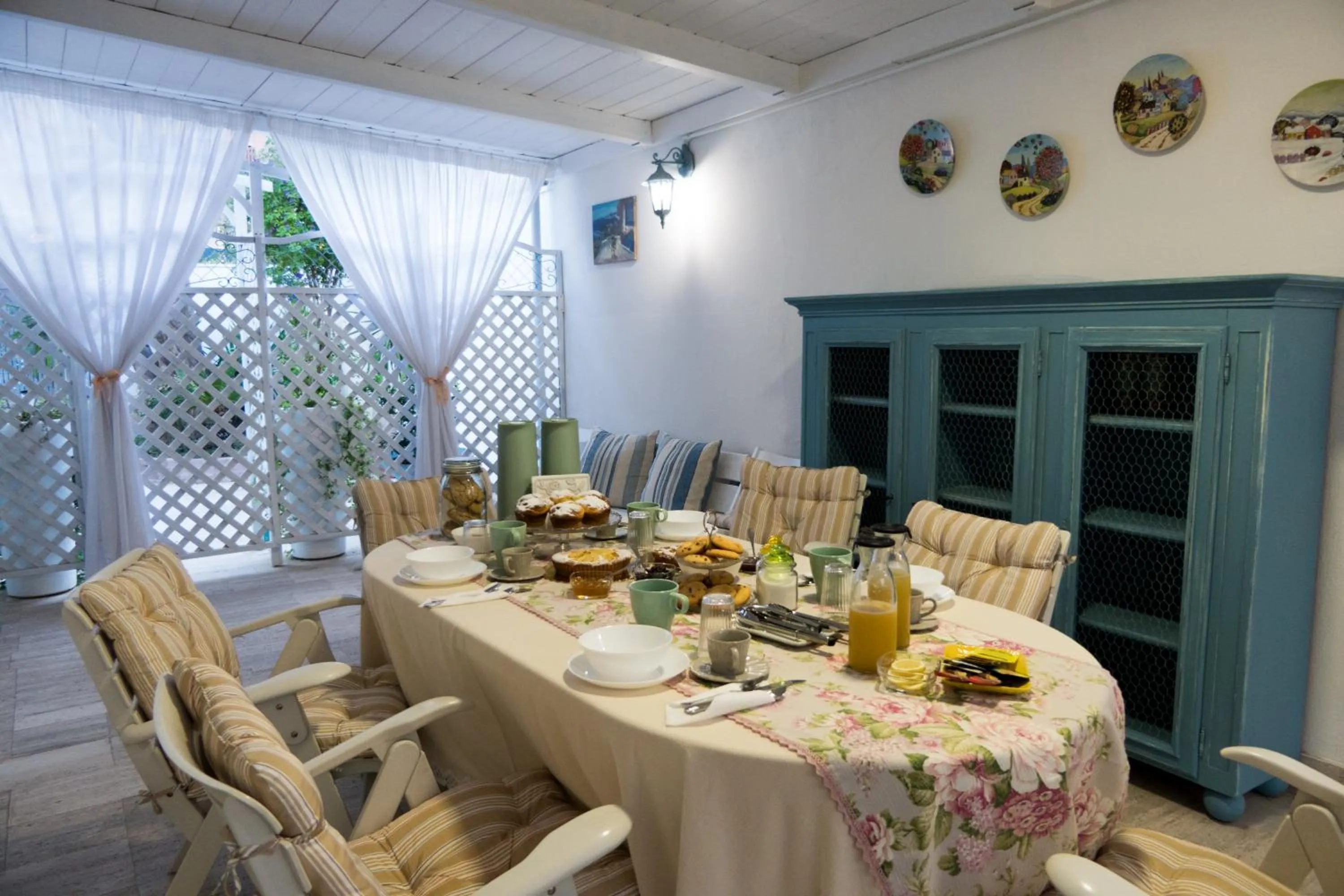 Breakfast in Yucca Camere & Suite