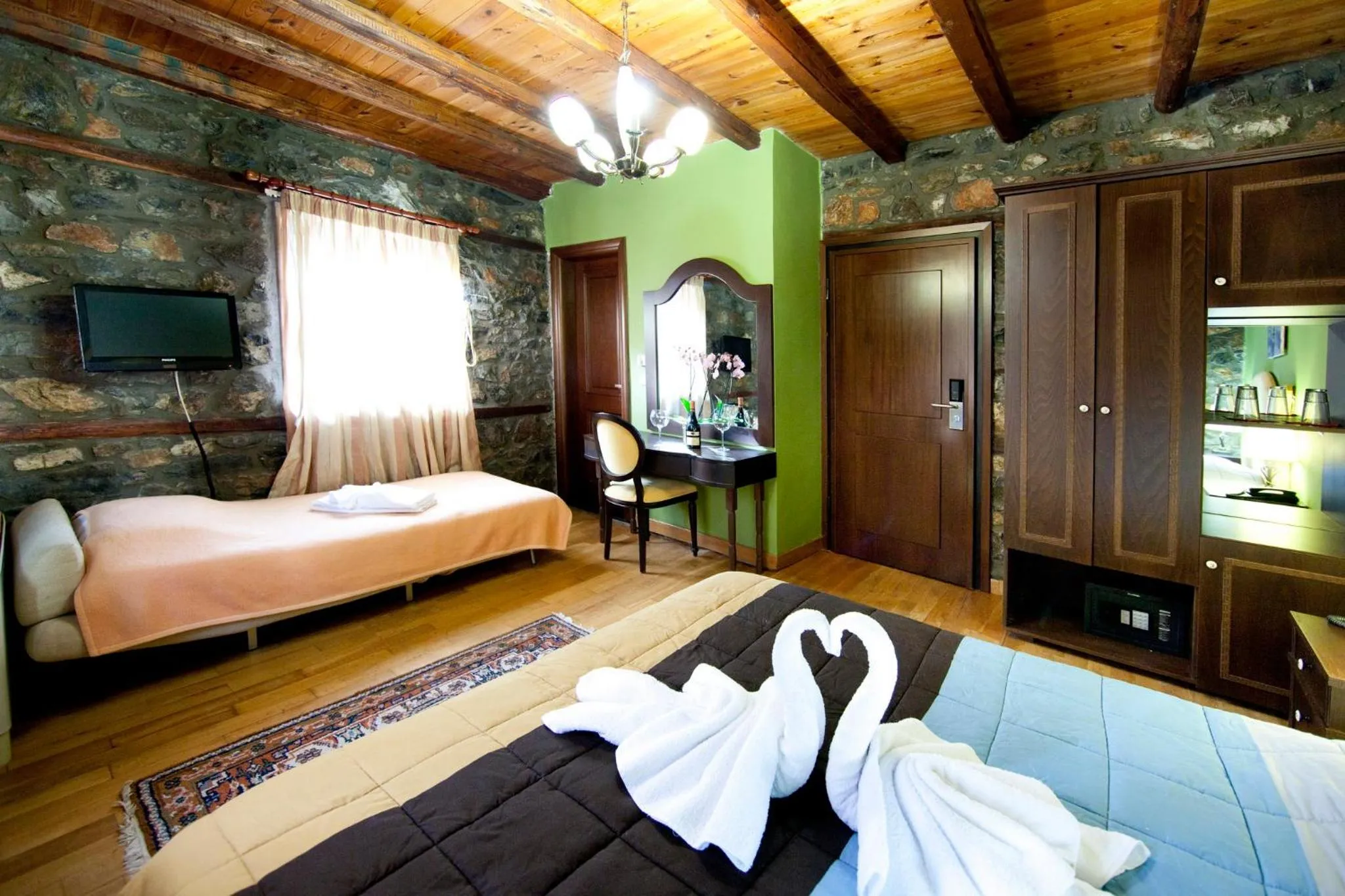 Bedroom, Bed in Chalet Lithos