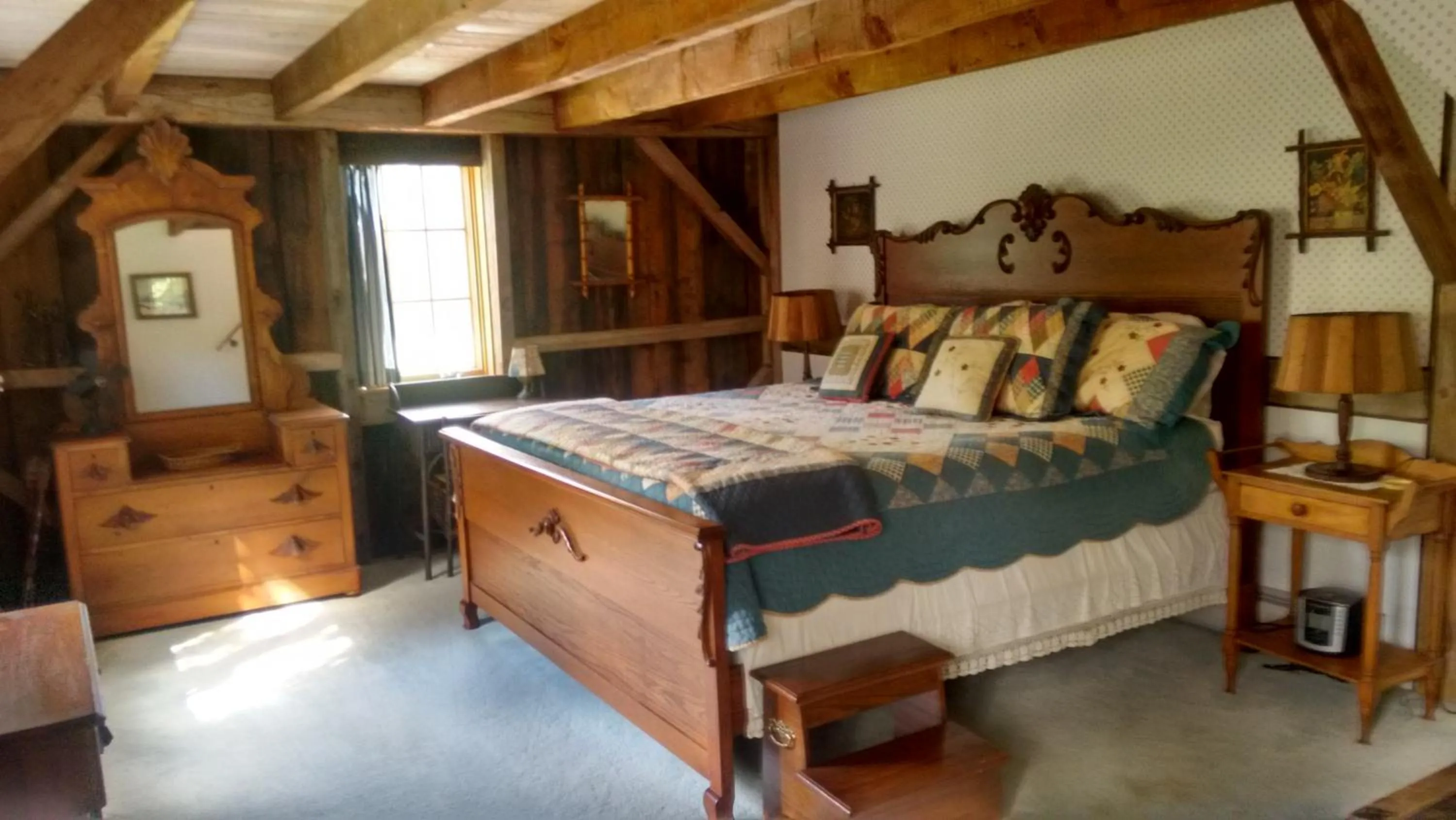 King Room in Lodge at Millstone Hill