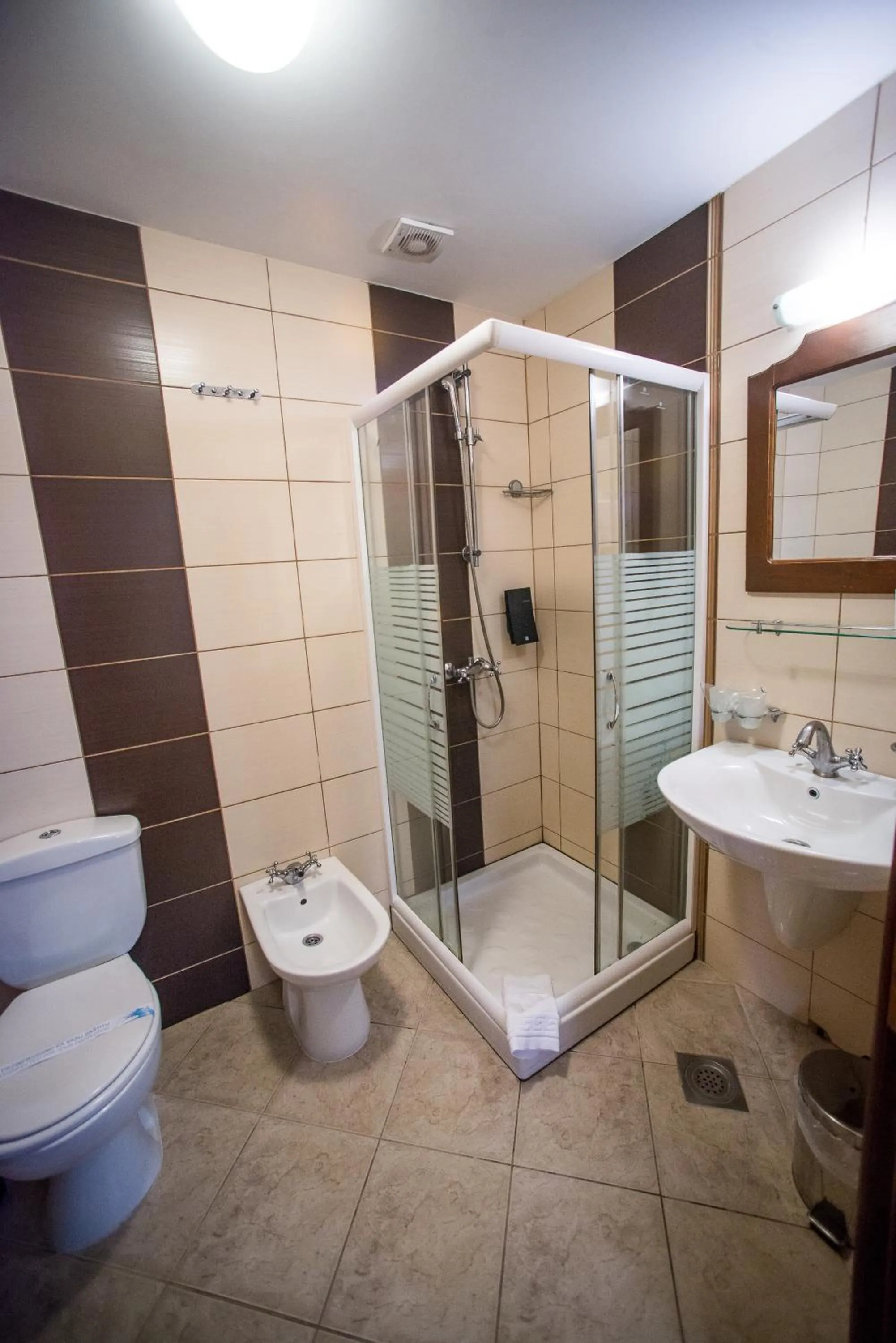 Shower in Hotel Zlatiborska Noc