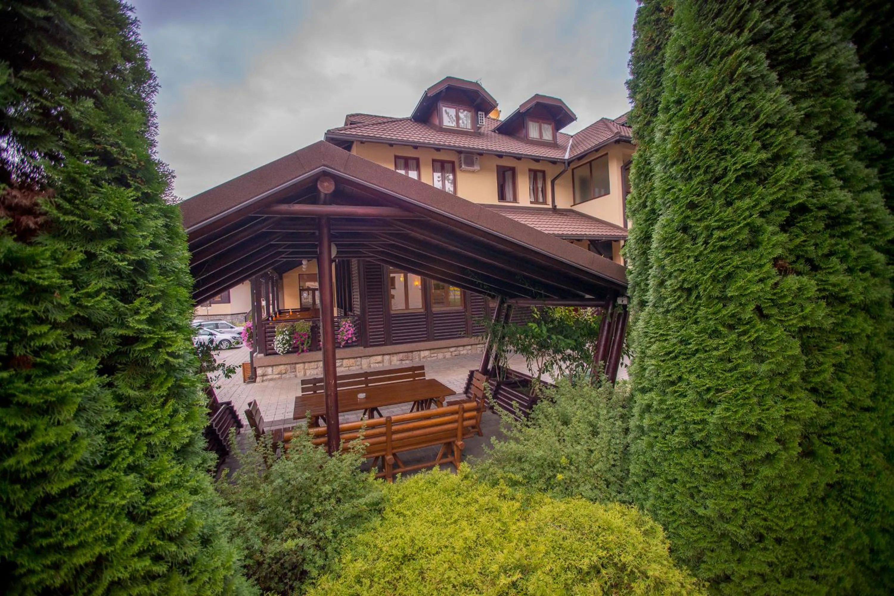 Restaurant/places to eat in Hotel Zlatiborska Noc