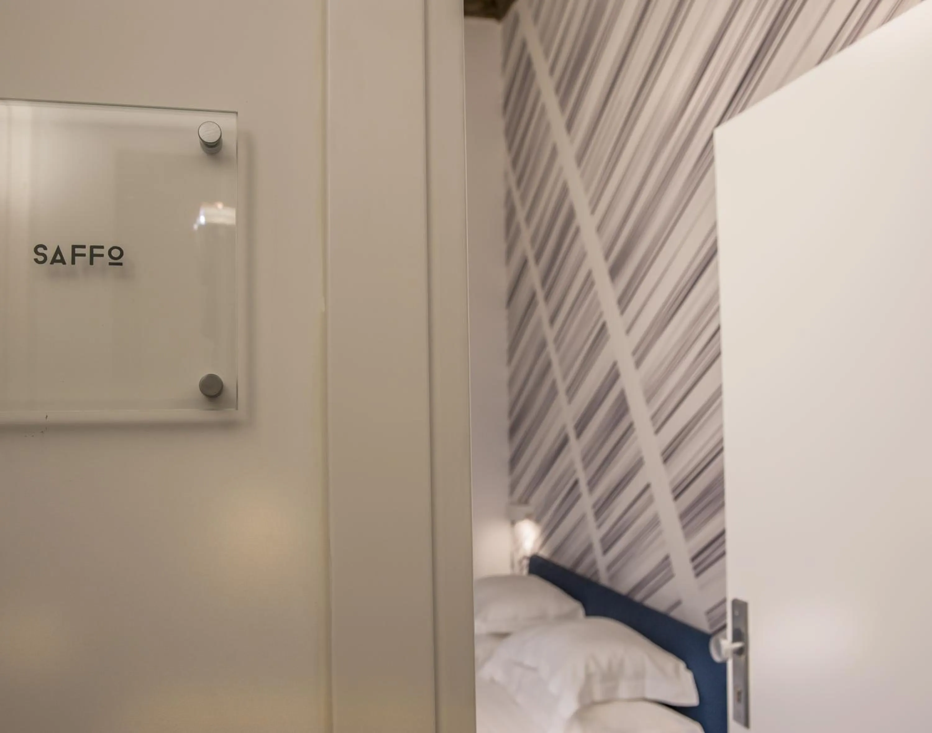 Decorative detail, Bed in First Floor - Boutique Hotel